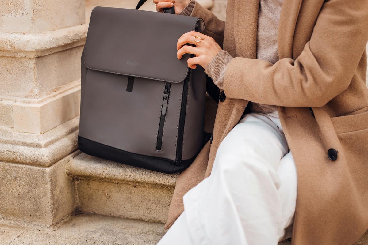 Wickelrucksack Oslo Mineral Dunkelgrau, B: 34 Cm - Dunkelgrau/Hellgrau, KONVENTIONELL, Kunststoff (34/15/43cm) - Beaba