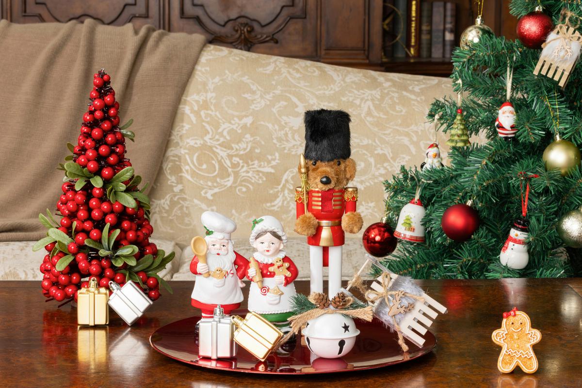 Nussknackerfigur Sven - Rot/Goldfarben, KONVENTIONELL, Holz/Textil (7,5/6/25,5cm) - Luca Bessoni