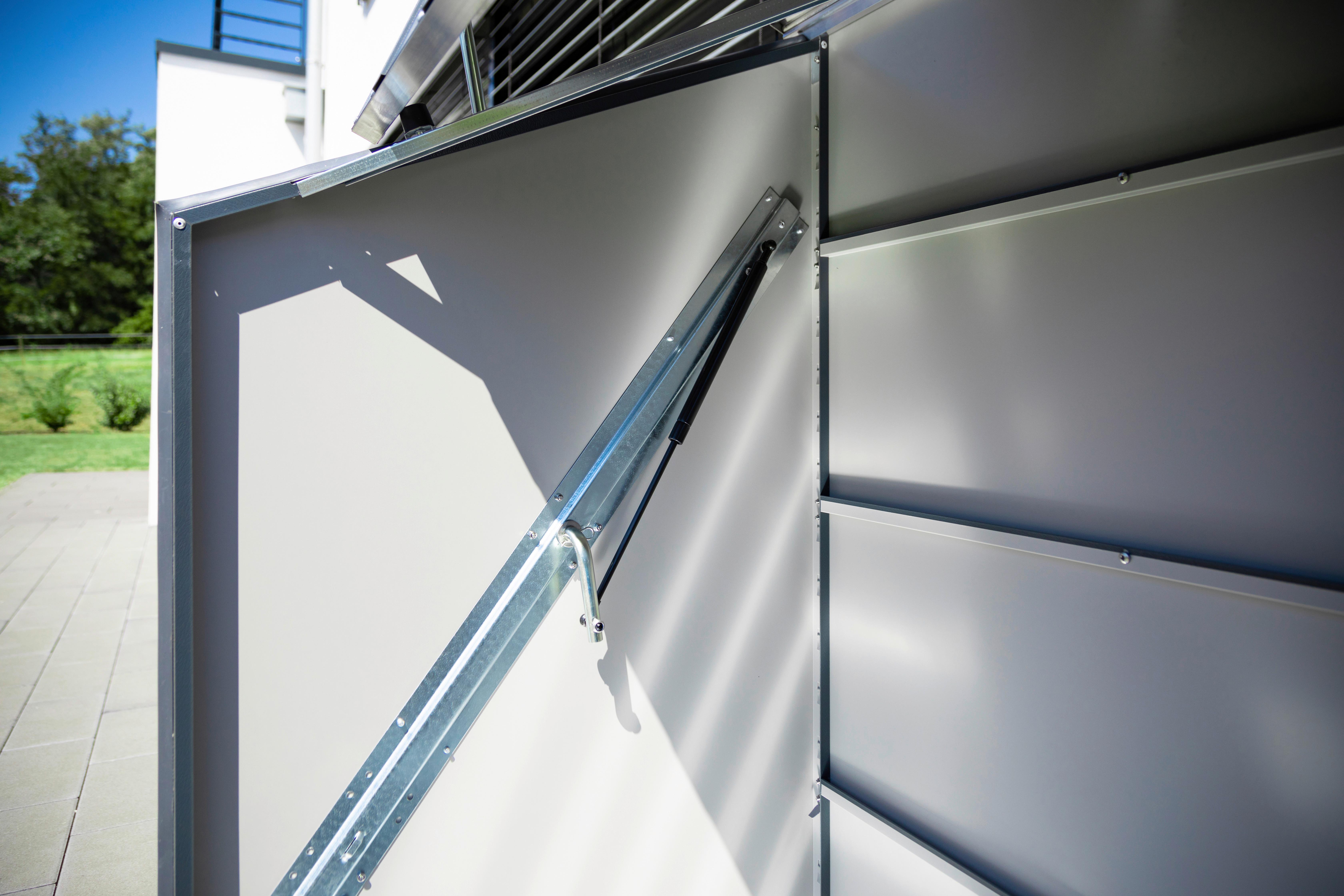 Geräteschrank mit Gasdruckfeder