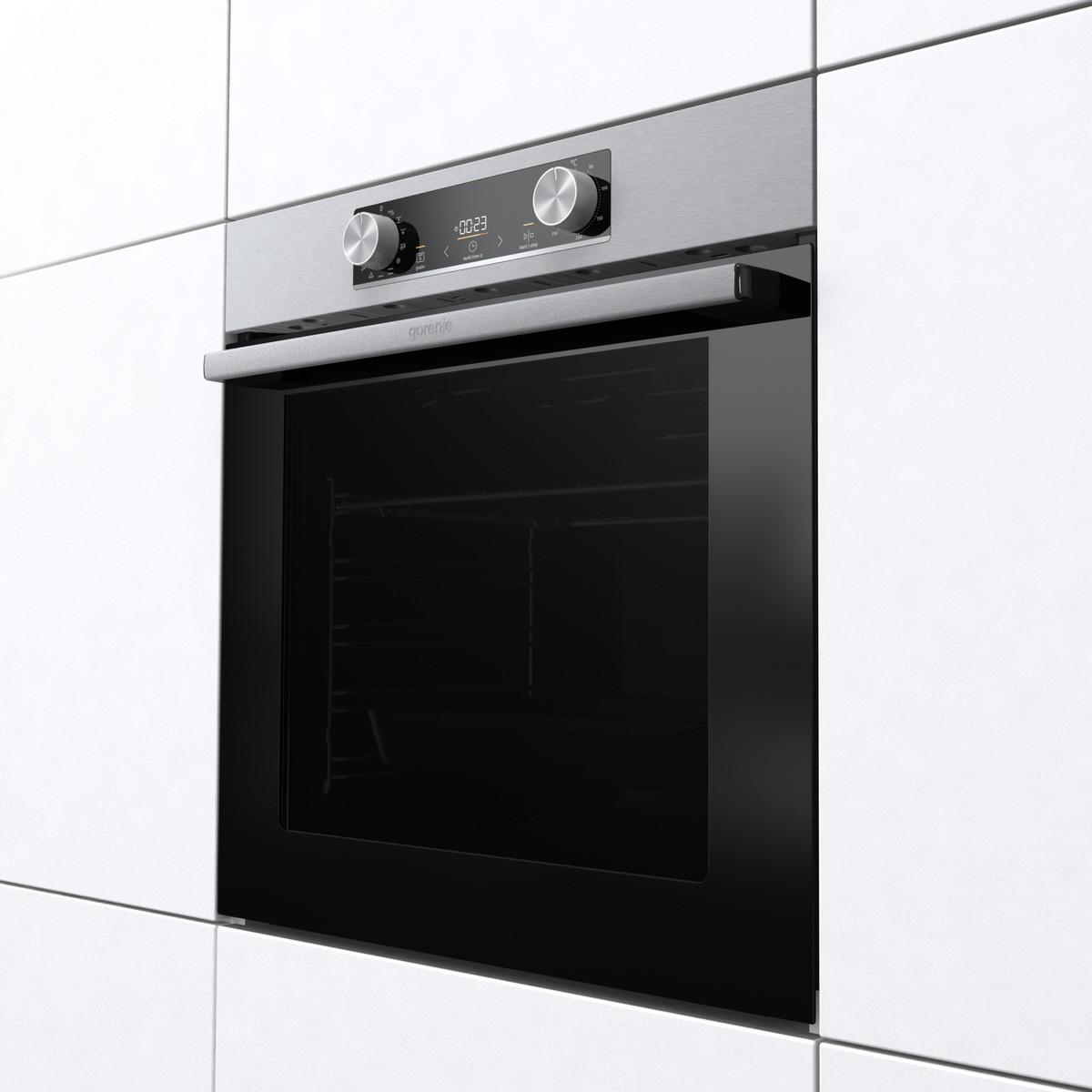 Einbaubackofen mit Fettpfanne und Grillrost