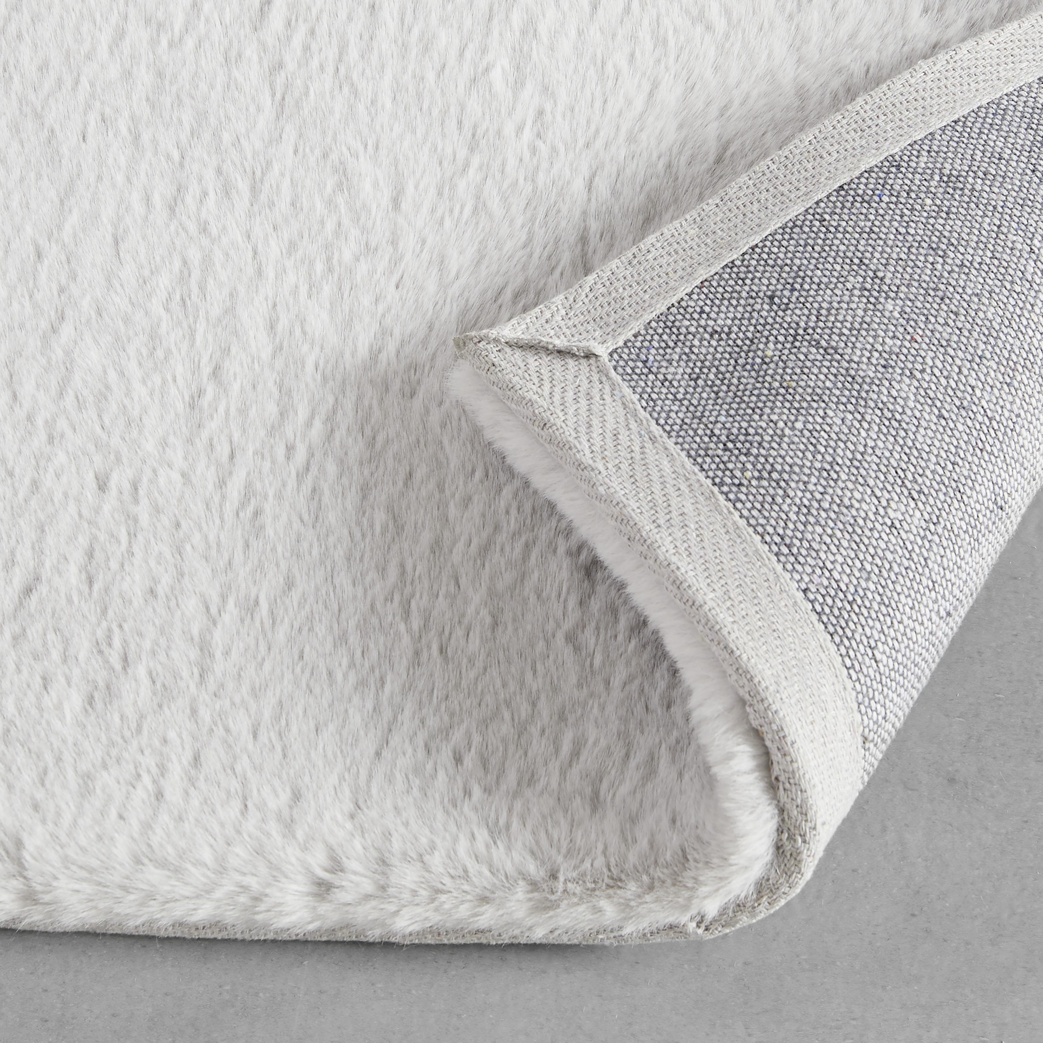 Umělá Kožešina Caroline 1, 80/150cm - barvy stříbra, textil (80/150cm) - Modern Living