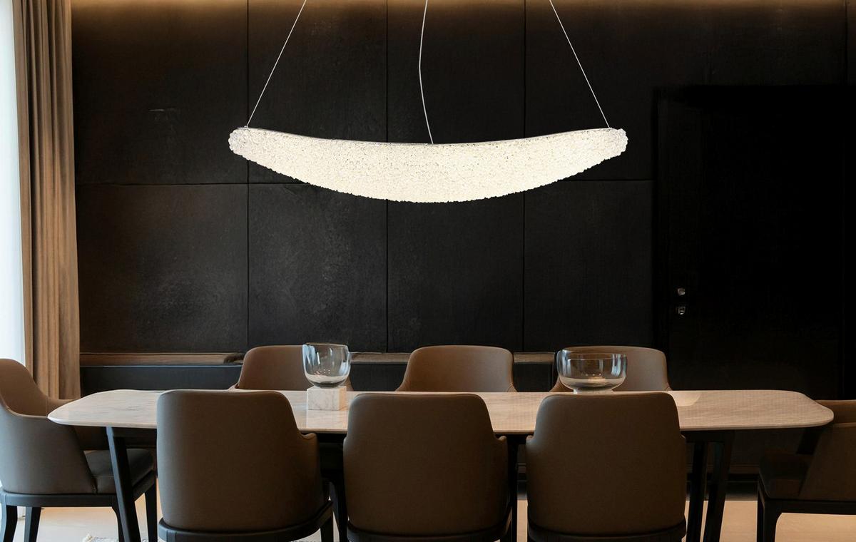 ZÁVĚSNÉ LED SVÍTIDLO KRISTALLA - čiré/barvy chromu, Design, kov/sklo (105/19/120cm) - Globo
