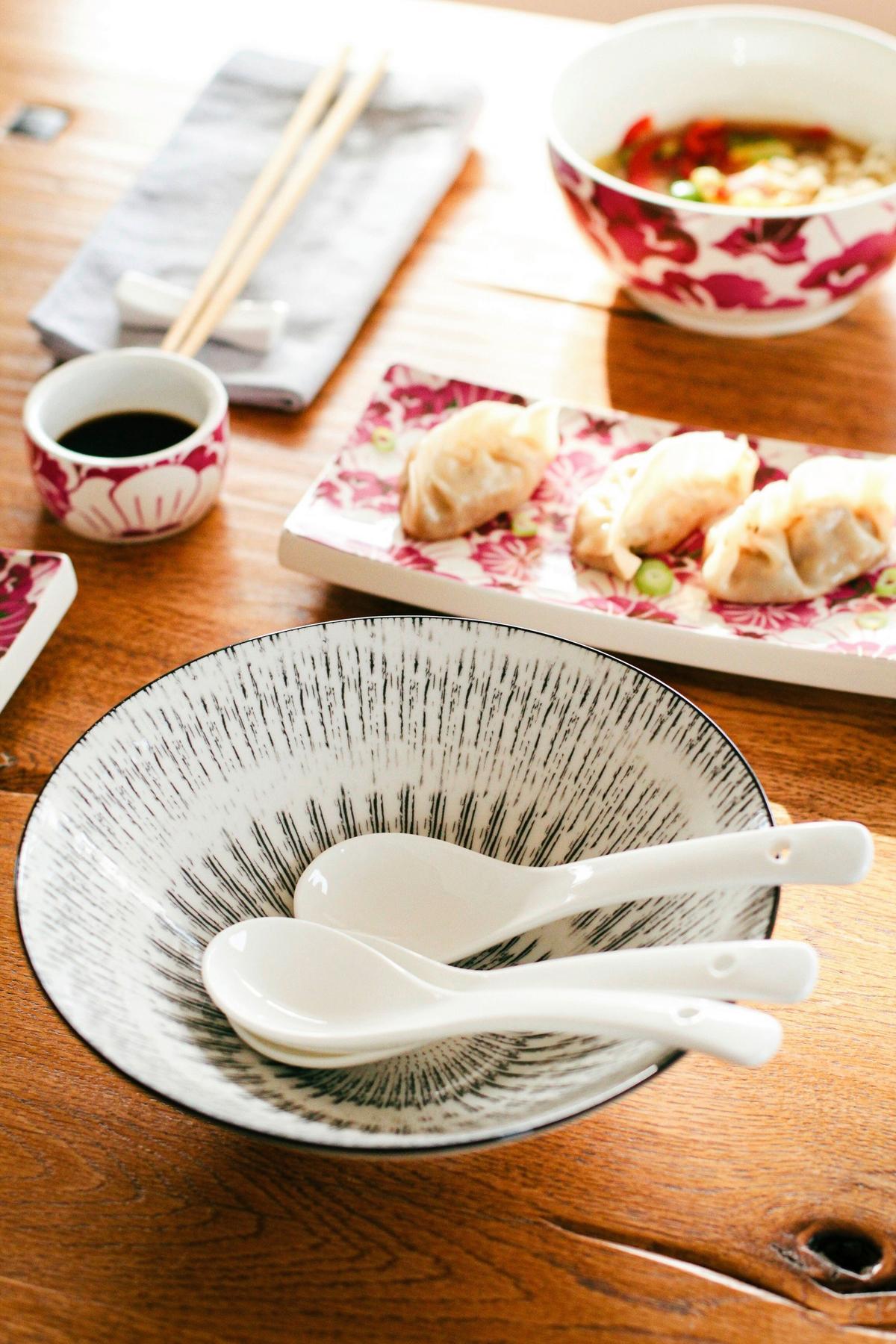 Chinesisches Tafelservice Porzellan - Schwarz/Weiß, Basics, Keramik - Mäser