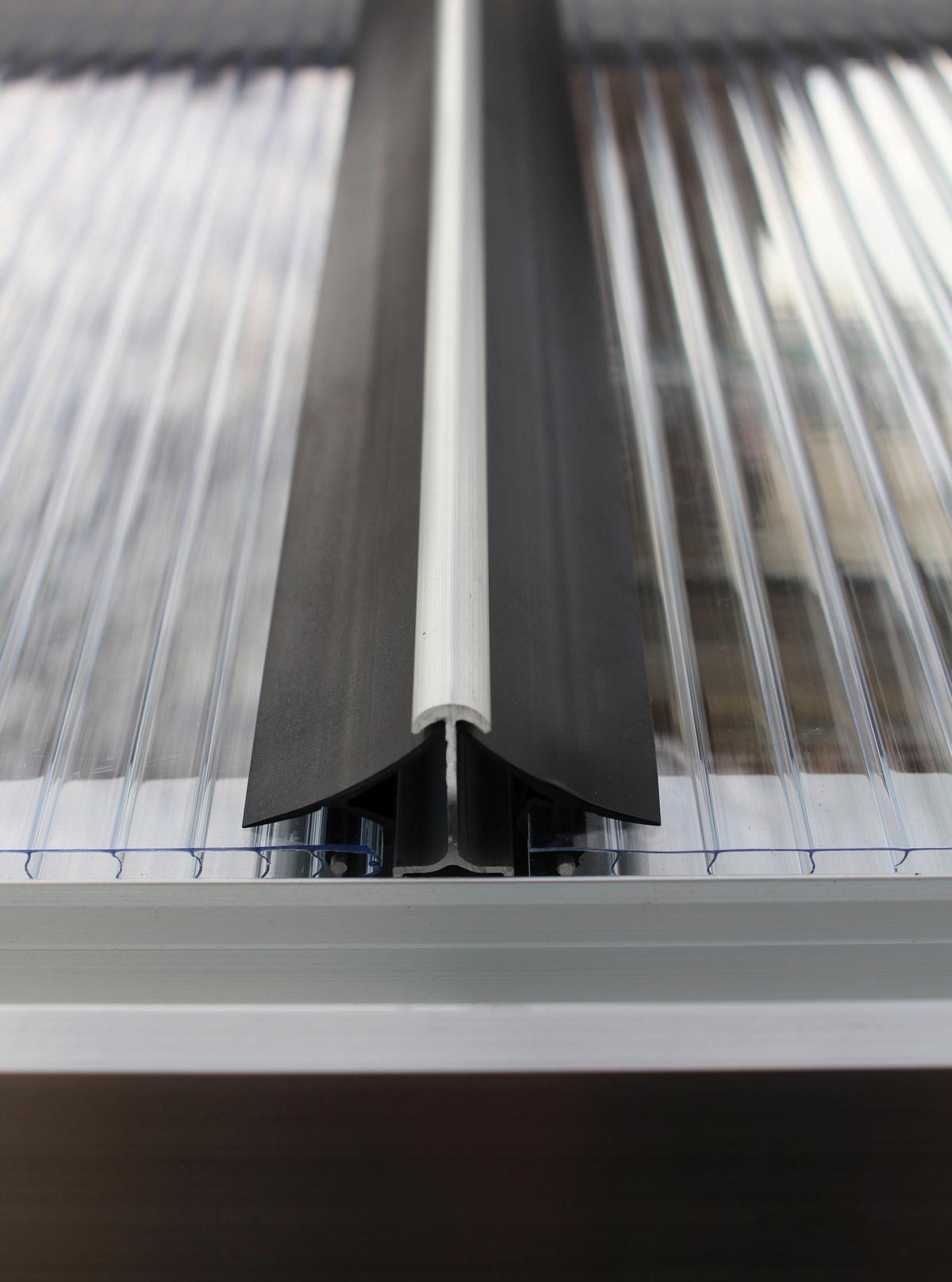 Windsicherung Für Gewächshaus 8300/9900/11500 Hkp 6 Mm - Schwarz, Basics, Kunststoff (14,5/15/199,5cm)