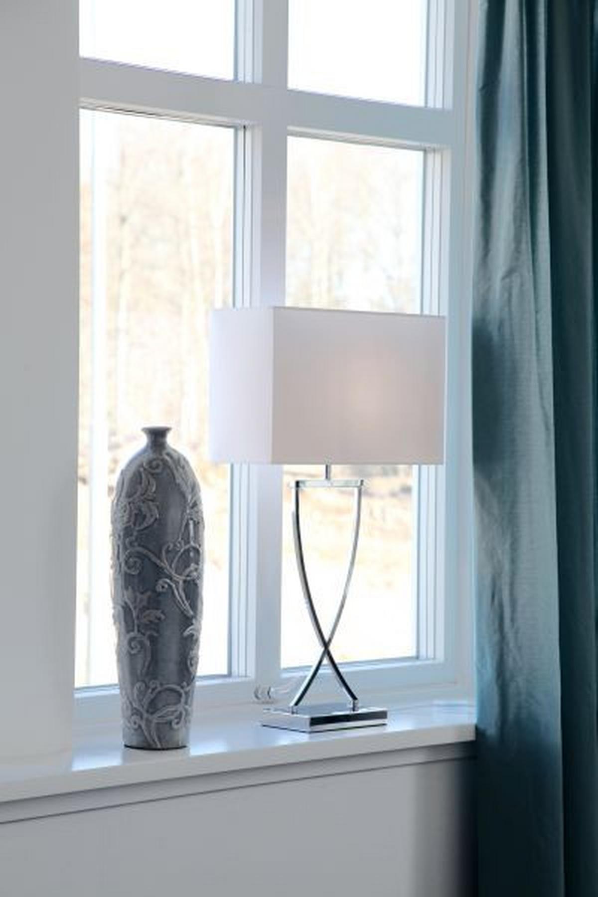 Tischlampe Omega Weiß/ Chromfarben - Chromfarben/Weiß, KONVENTIONELL, Textil/Metall (40/69cm) - By Rydéns