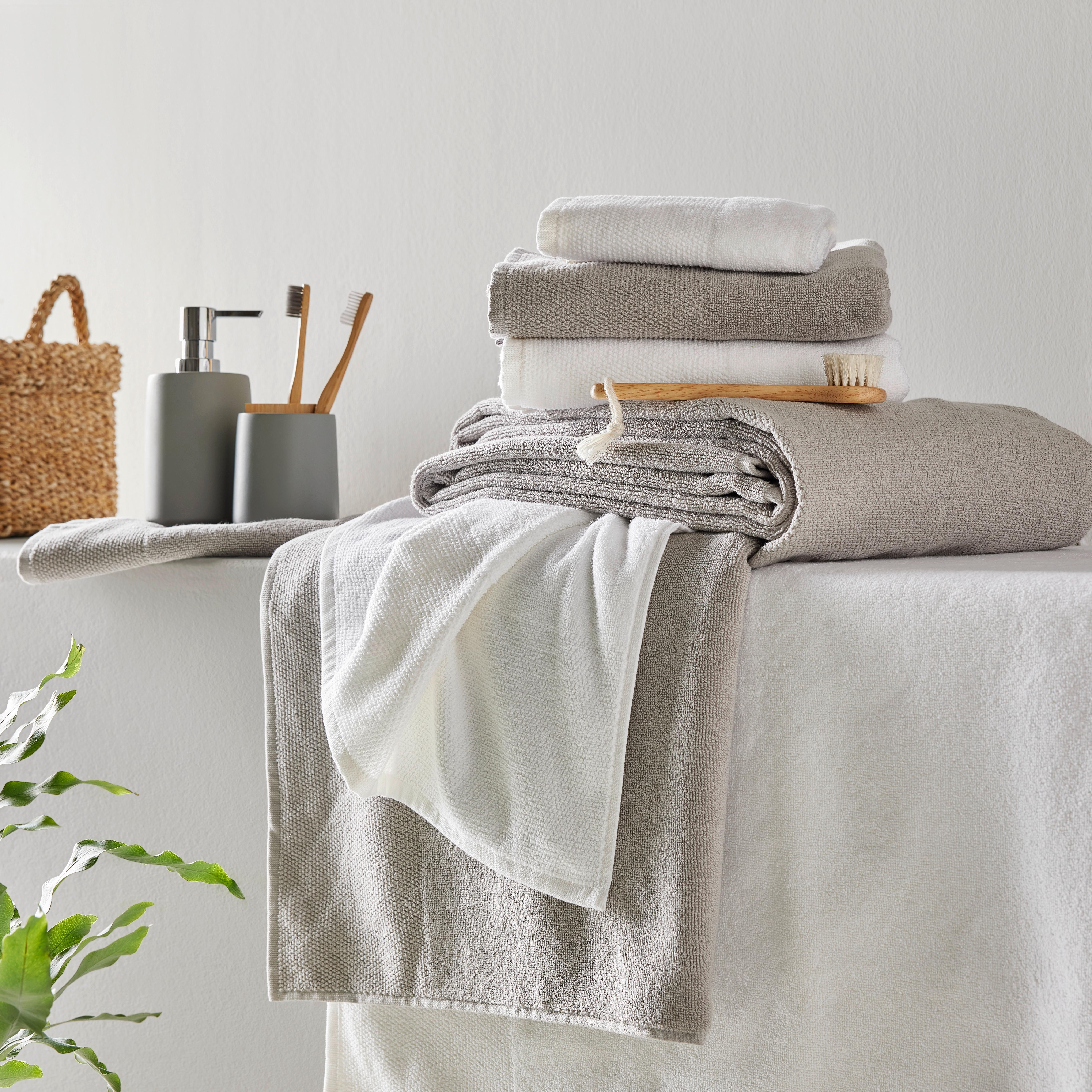 UTERÁK NA RUKY Olivia, 50/100cm, biela - biela, Konventionell, textil (50/100cm) - Premium Living