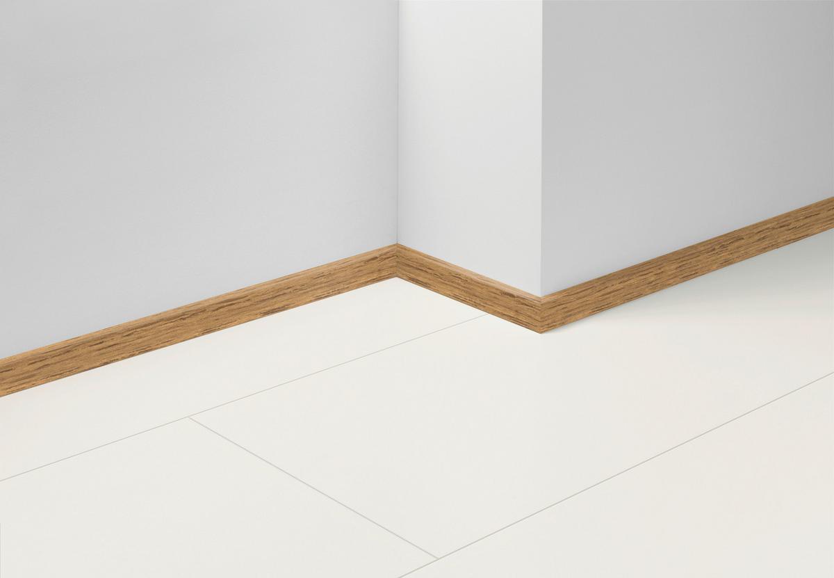 Sockelleiste Eiche - Eichefarben/Dunkelbraun, Basics, Holzwerkstoff (220/1,6/4cm) - Parador