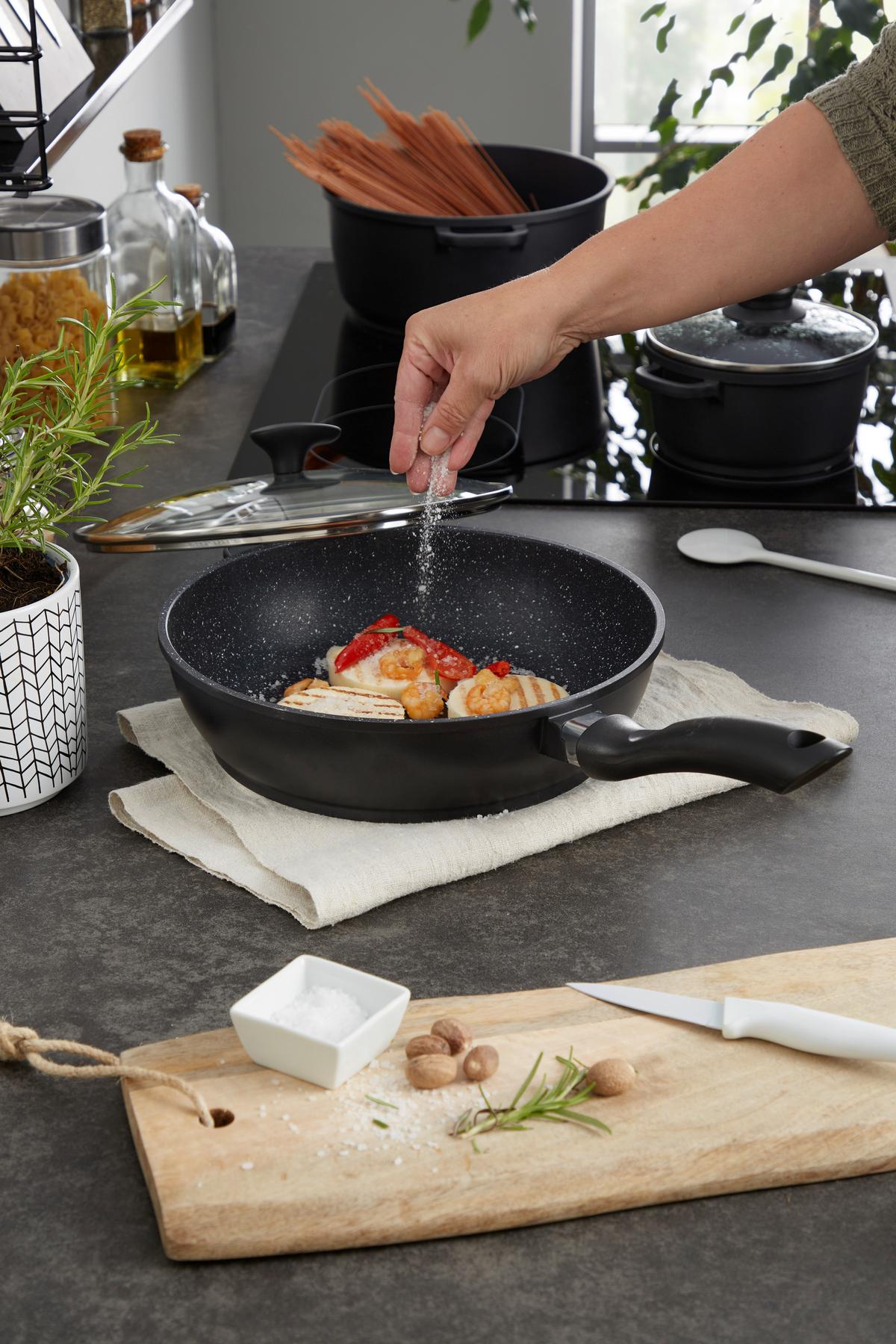 Bratpfanne Julischka - Klar/Schwarz, KONVENTIONELL, Glas/Kunststoff (28/7,5cm) - James Wood