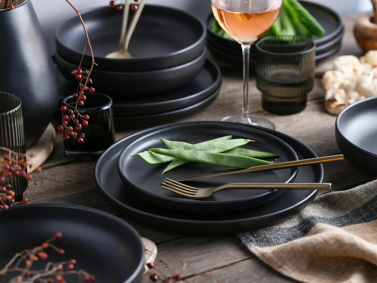 Tafelservice Uno Keramik 4Personen Geschirr Set Schwarz - Schwarz, Design, Keramik (36,5/36,5/34,5cm) - Creatable