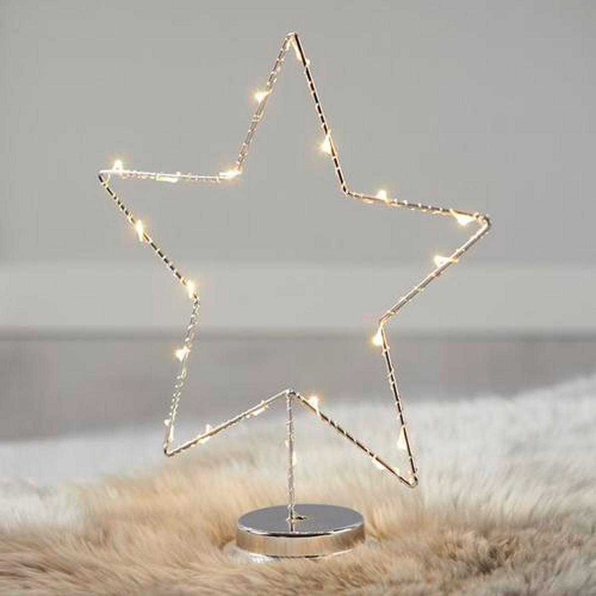Dekoračná hviezda s LED 'FRISO' - strieborná, Modern, kov (27/8,5/31,5cm) - Bessagi Home