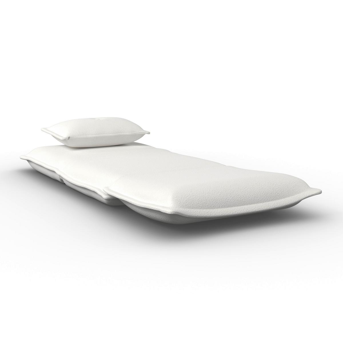 Rozkládací křeslo TAMARA, bílé buklé, max. 120 kg - bílá, Moderní, kov/textil (82/31/69cm) - Bessagi Home