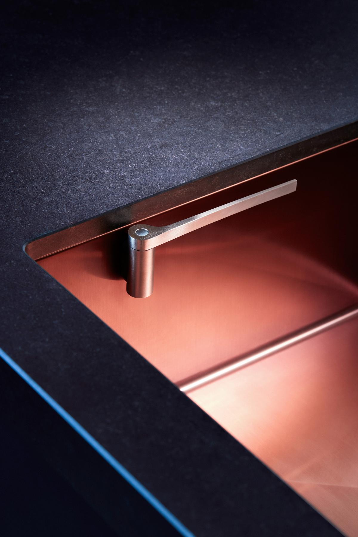 Spültuchhalter Chrom, Schwenkbar, Magnetisch - Chromfarben, Basics, Metall - HAPPY SINKS