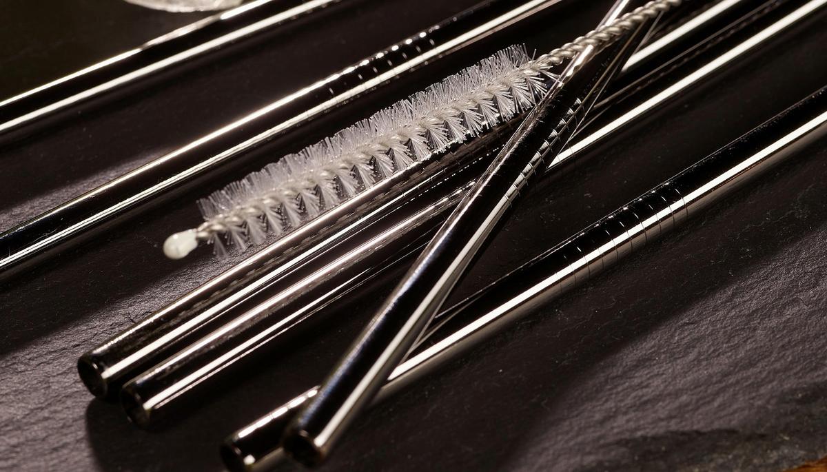 Trinkhalmset 6 Stück Inkl. Bürste, Metall, Schwarz - Schwarz Hochglanz, Basics, Metall (12cm) - Echtwerk