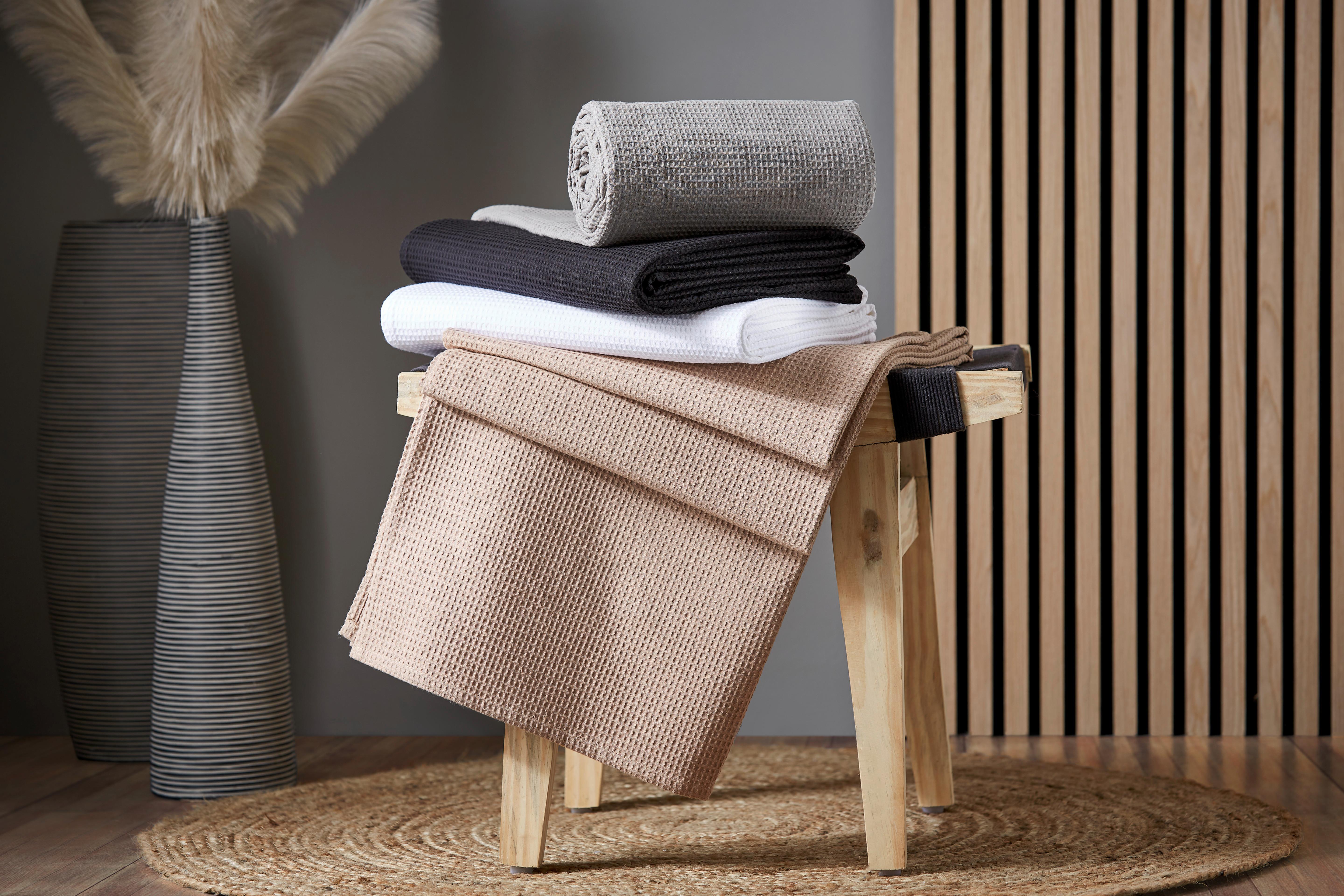 Denná Prikrývka Gerard, 150/200cm, Čierna - čierna, Konvenčný, textil (150/200cm) - Modern Living