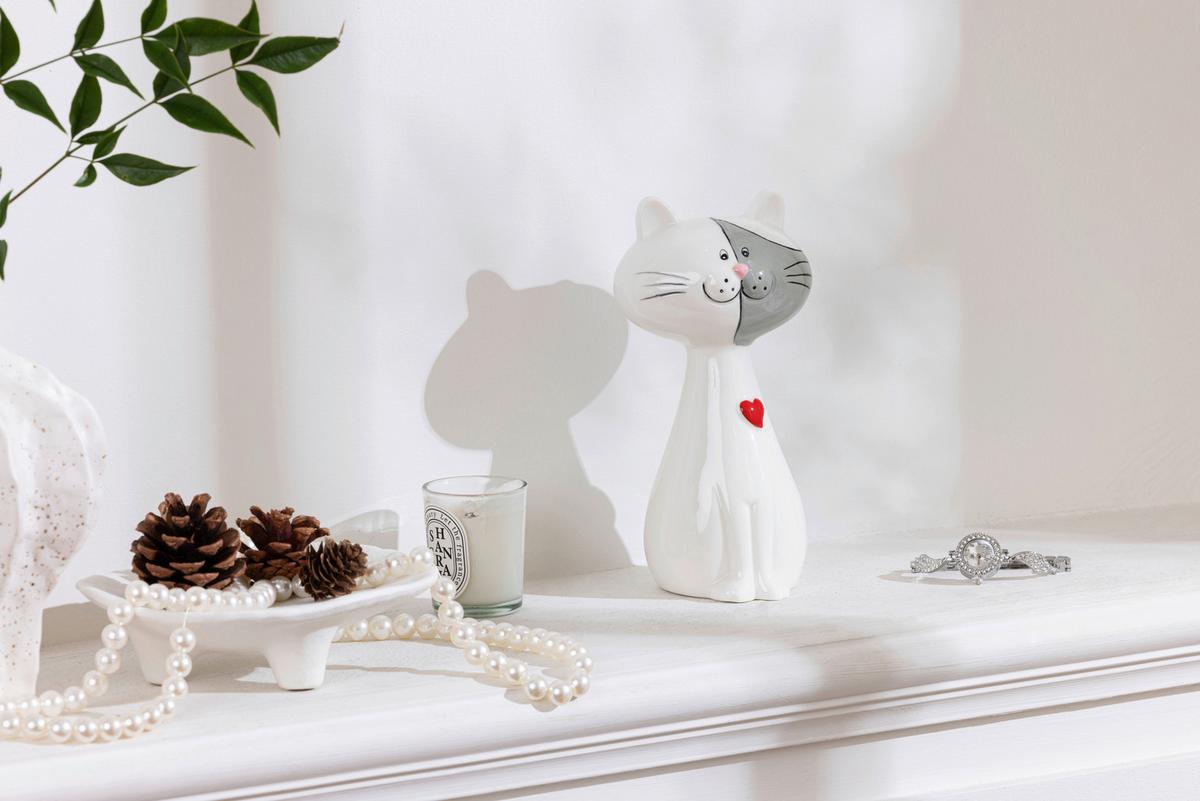 Dekokatze Lilly - Rot/Schwarz, KONVENTIONELL, Keramik (9,7/8,5/19,9cm) - Luca Bessoni