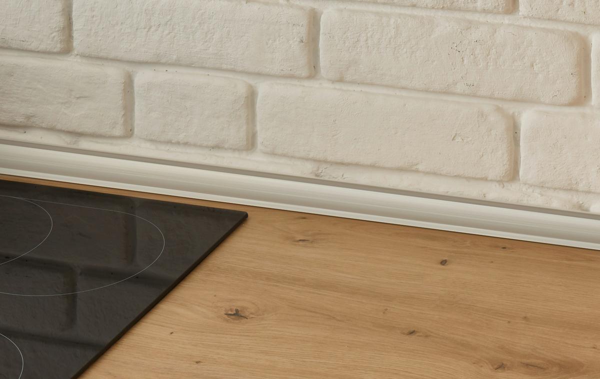 Eckküche mit Geräten 370x170 cm Weiß/Eiche Dekor, Modern - Weiß Hochglanz/Eiche Artisan, LIFESTYLE, Holzwerkstoff (170/370cm) - Respekta