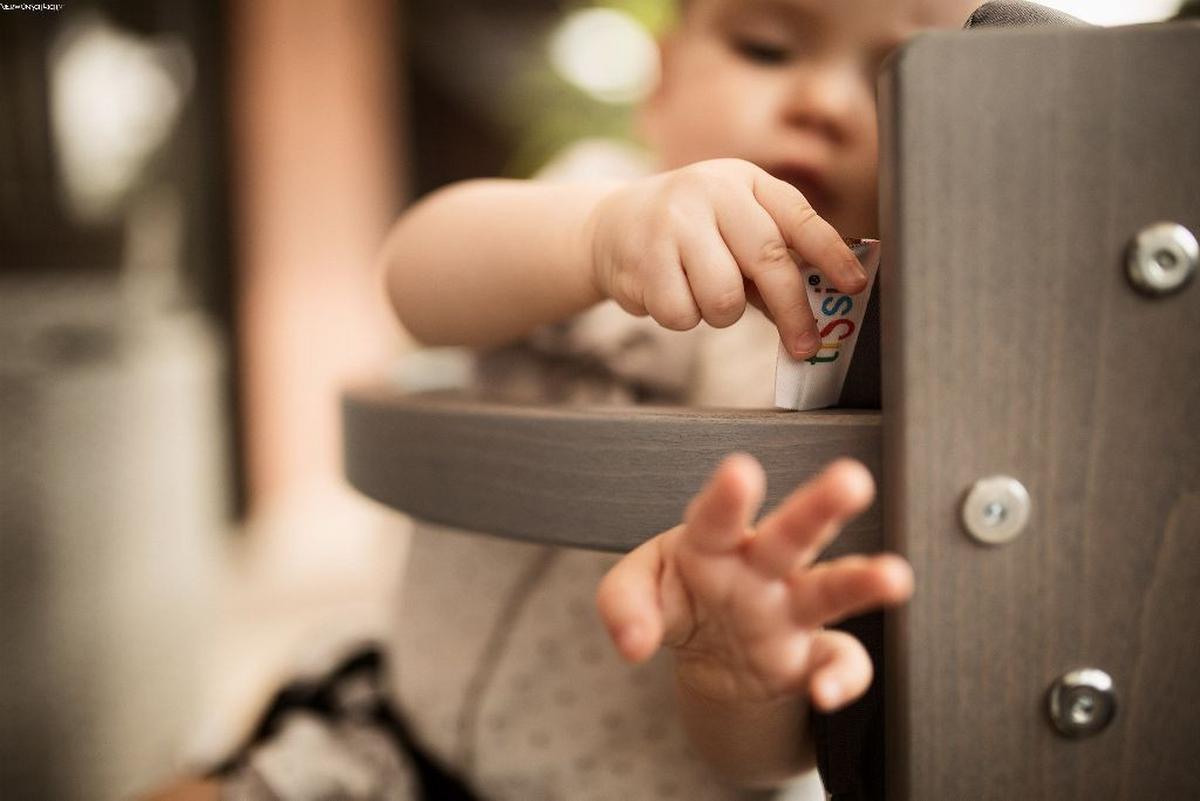 Kinderstuhl Grau, L/b/h: 50x43x81cm - Grau, Basics, Holz (50/43/81cm) - tiSsi