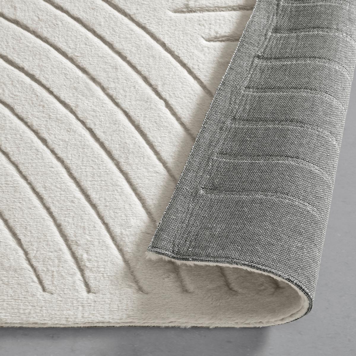 UMELÁ KOŽUŠINA BELLA - krémová, Modern, textil (100/155cm) - Mömax
