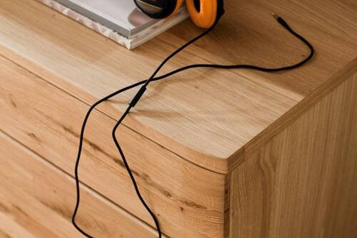 Sideboard Santori Eiche teilmassiv - Eichefarben/Schwarz, Design, Holz/Holzwerkstoff (150/78/44cm) - Livetastic