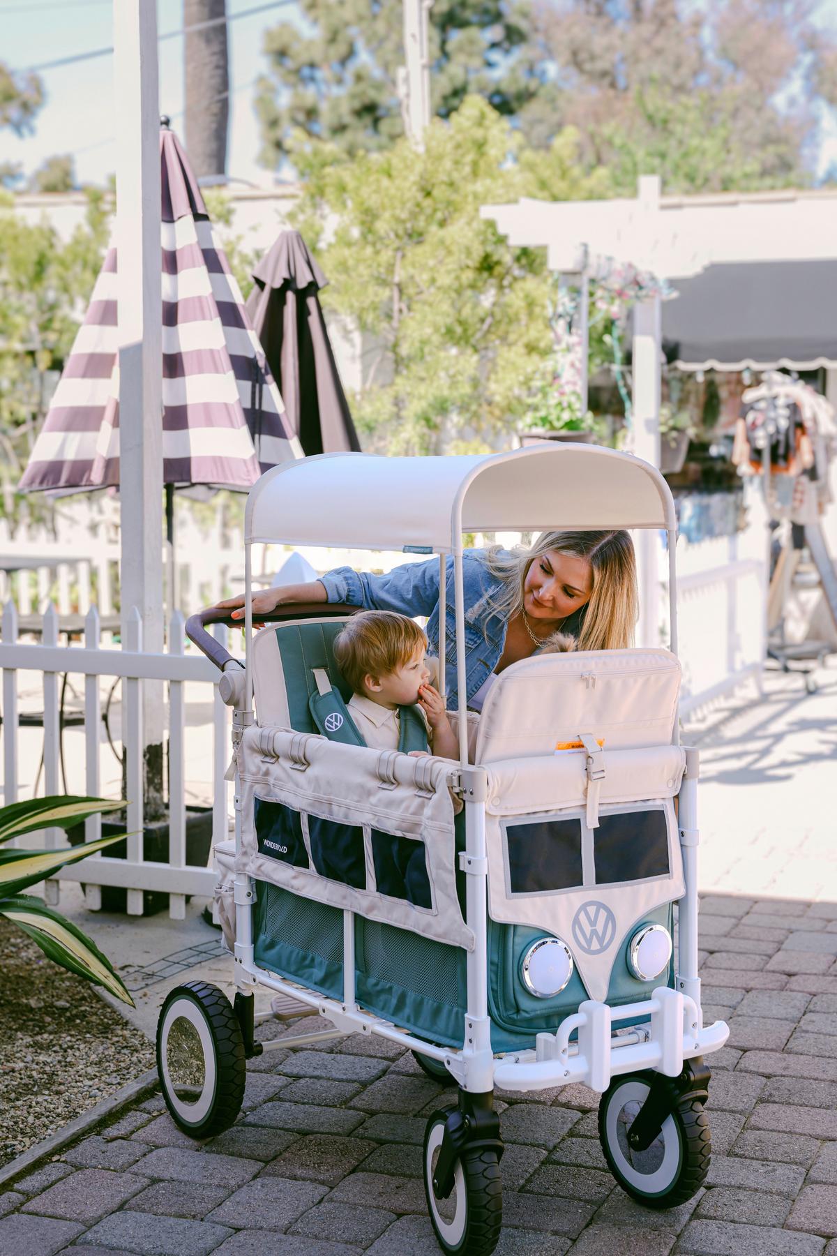 Bollerwagen Vw2 Volkswagen Stroller Wagon - Salbeigrün/Beige, LIFESTYLE (63.5/128.27/137.16cm) - WONDERFOLD