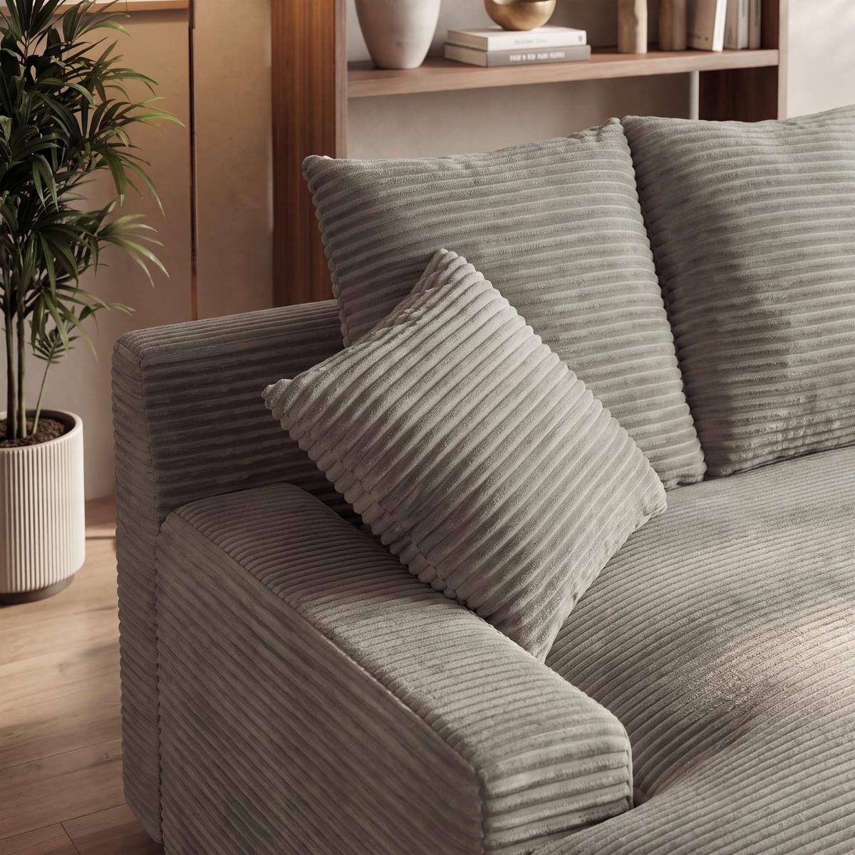 Velká pohovka ELEONORA, sv.šedý manšestr, max. 360 kg - černá/světle šedá, Moderní, dřevo/textil (250/97/168cm) - Bessagi Home