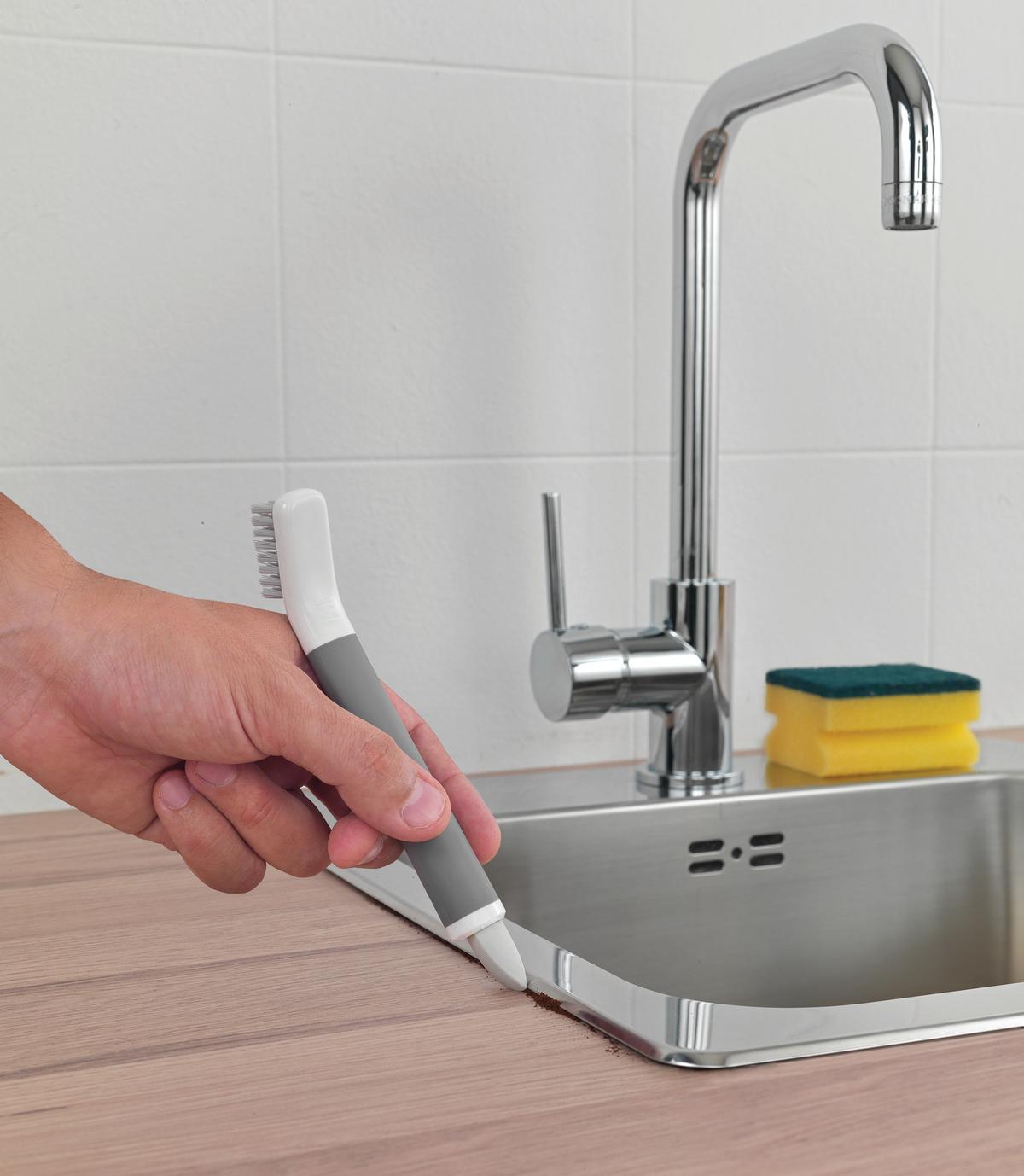 Tisztítókefe 297606 - műanyag (2/18/2cm) - Metaltex