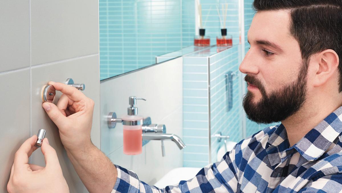 Handtuchhaken Smooz Chromfarben B: 1 cm - Chromfarben, Trend, Metall (3,7/3,7/3,7cm) - Tesa