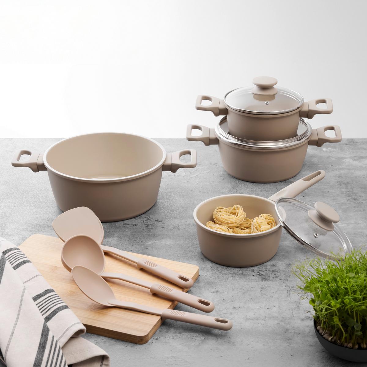 Sada hrncov 10-dielna - číra/béžová, Modern, kov/plast - Mömax
