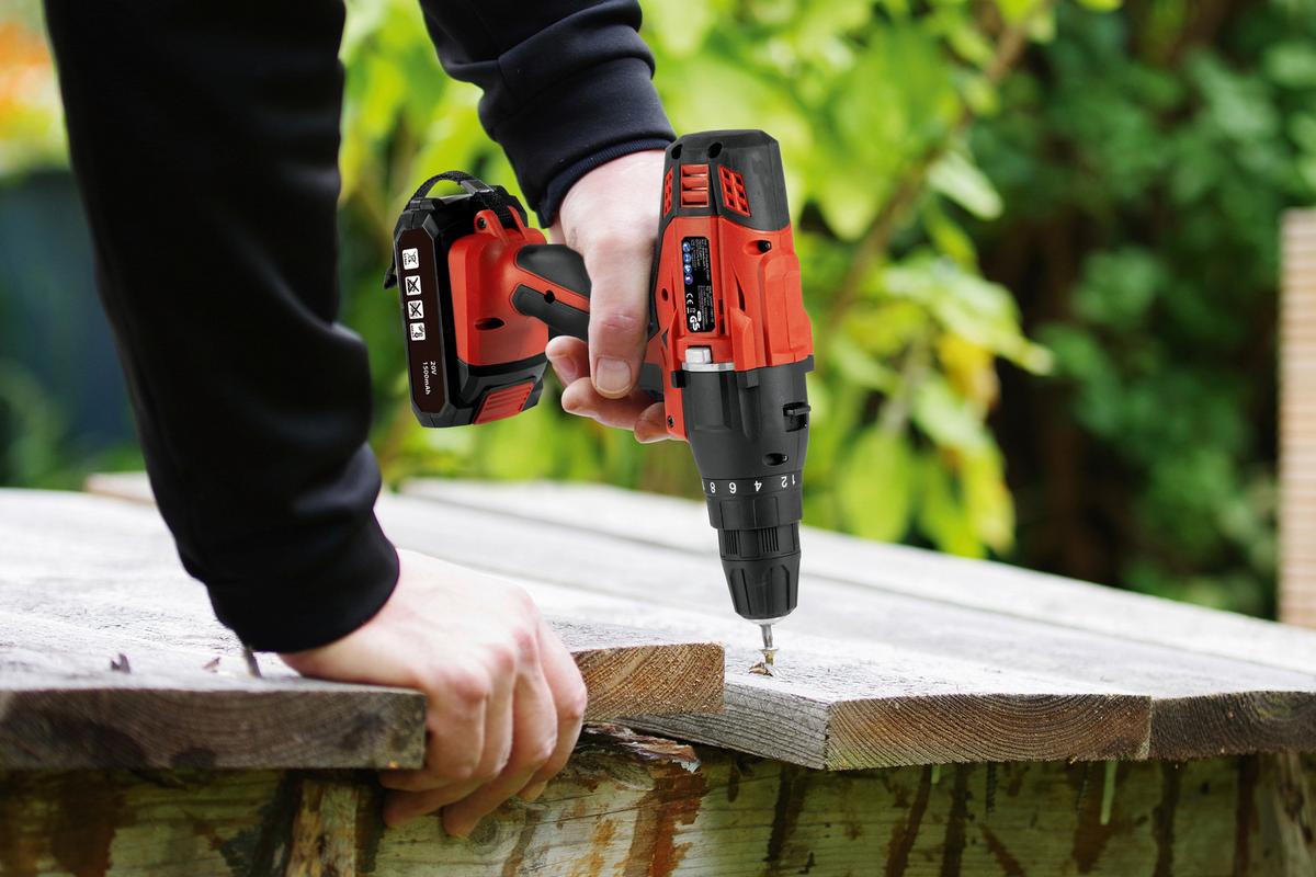 Akkuschrauber Easy Maxx 20 V, 0-550 U/Min, Rot/Schwarz - Rot/Schwarz, Basics, Kunststoff/Metall (31/11,5/41,5cm)