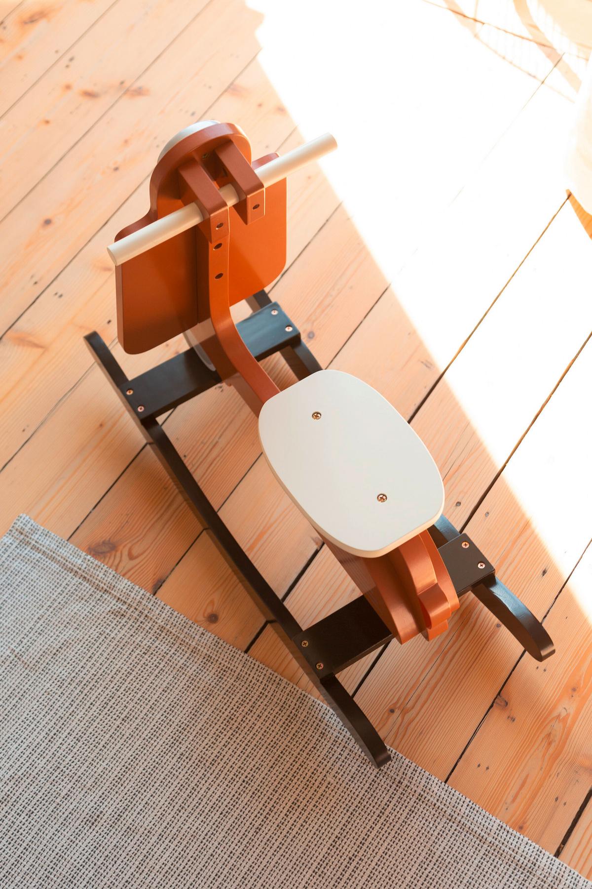 Schaukeltier Roller Schwarz, Rostfarben, L: 70 cm - Rostfarben/Schwarz, KONVENTIONELL, Holzwerkstoff (70/25/57cm) - Childhome