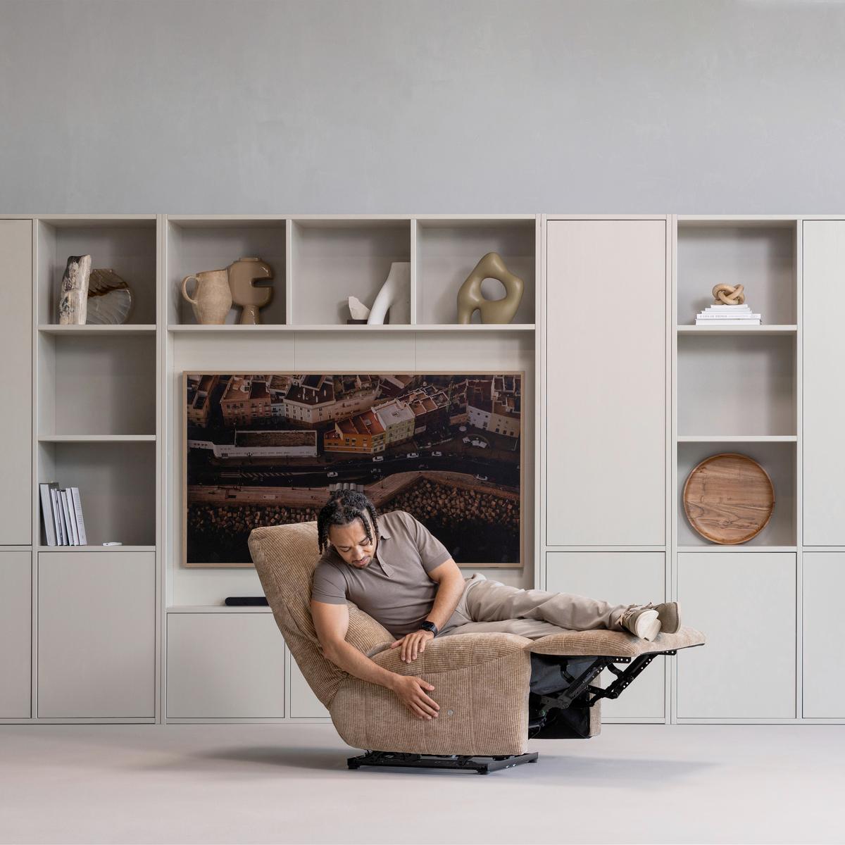 Mehrzweckschrank Meggy Grau B: 55 cm - Grau, Design, Holz (55/215/40cm) - Livetastic