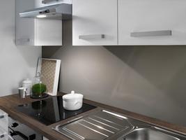 Silberfarbener Dunstabzug Küche mit Dunstabzug