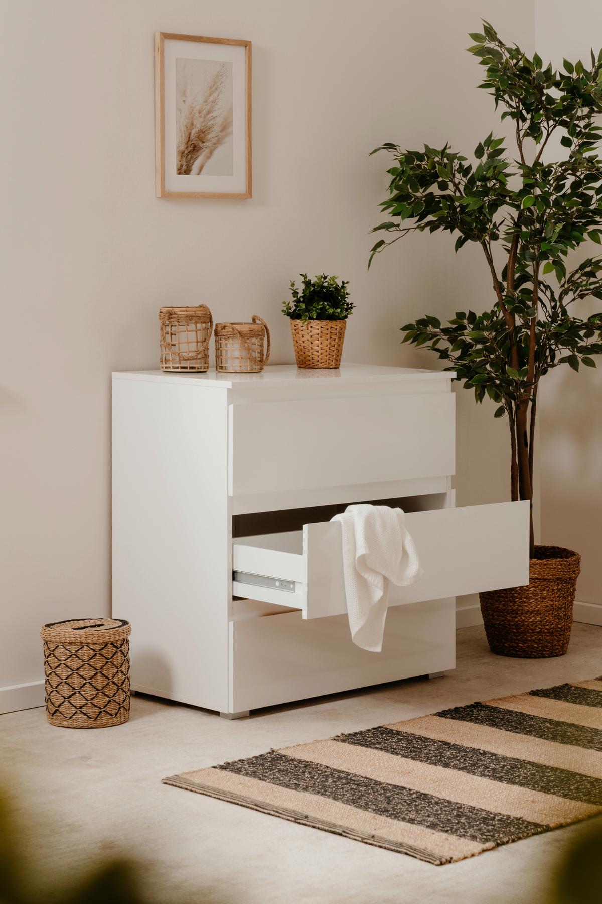 Kommode Capetown Melamin Weiß, B: 80 Cm - Silberfarben, Trend, Holzwerkstoff (80/80,5/45cm)