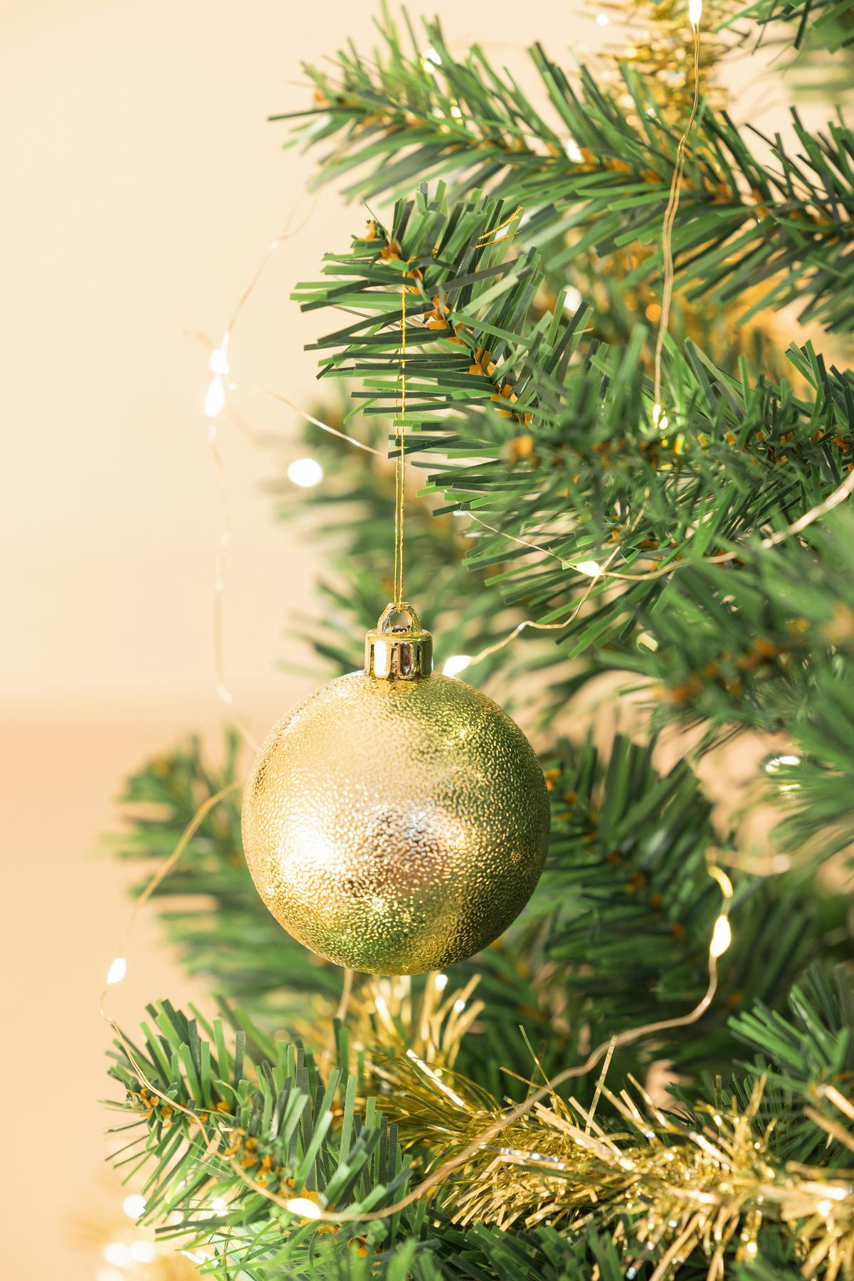 Christbaumkugel-Set Anita - Goldfarben, KONVENTIONELL, Kunststoff - Luca Bessoni