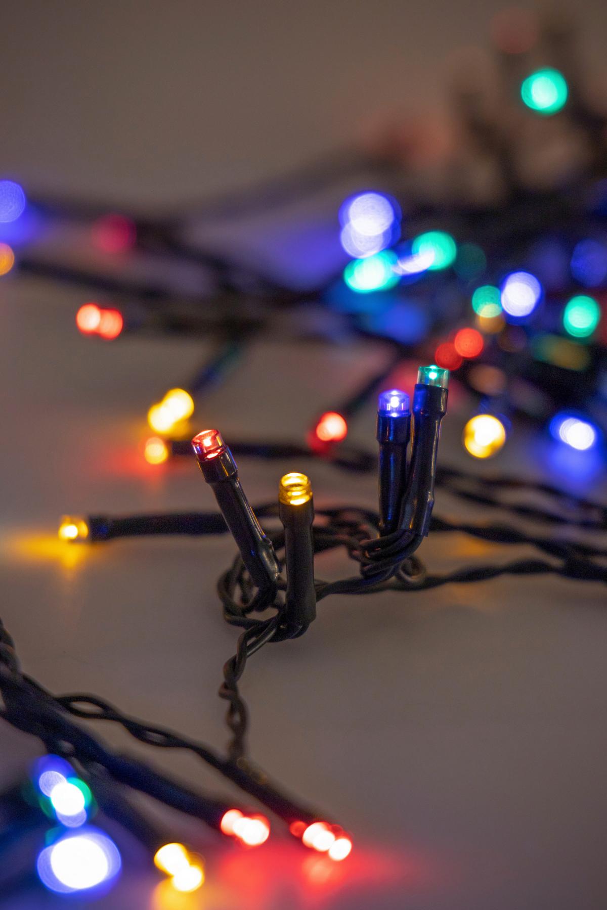 SVETELNÁ REŤAZ TIP - tmavozelená, Romantik / Landhaus, plast (595cm) - Mömax