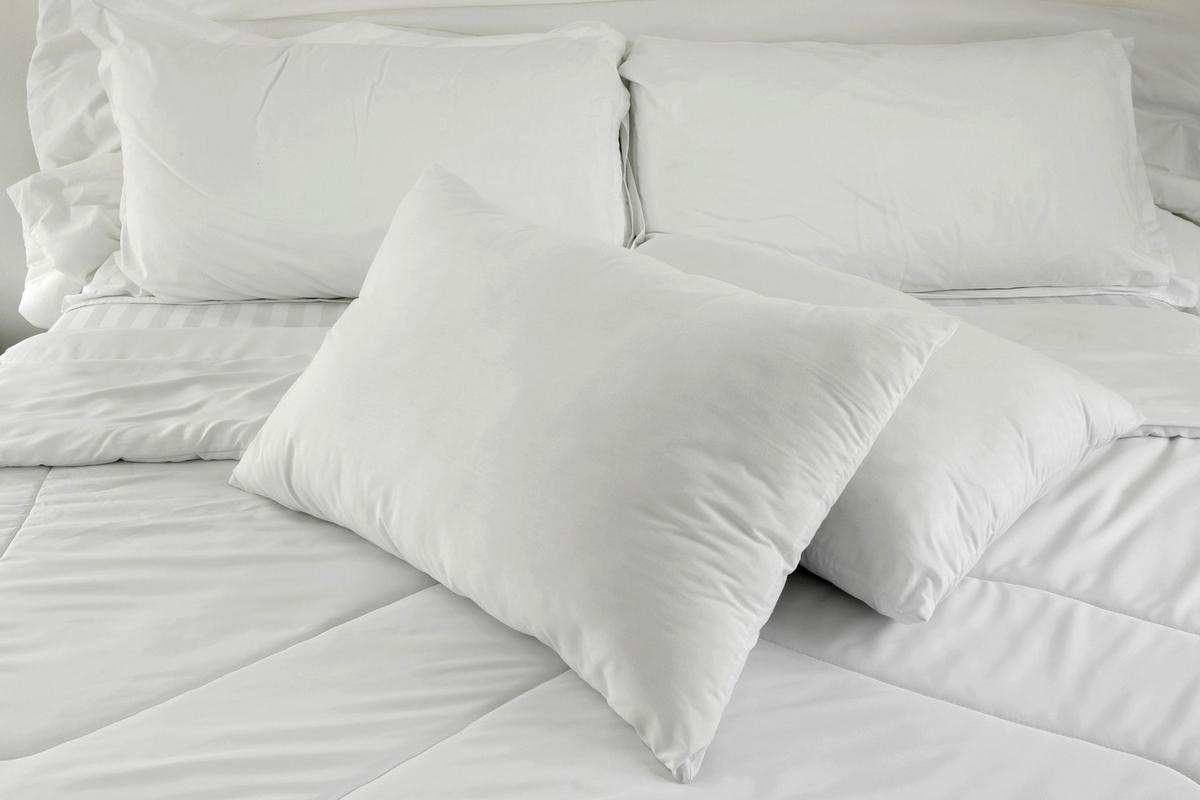 Párna Agata  *best Price* *TOP ÁR* - Basics (40/50cm) - Best Price