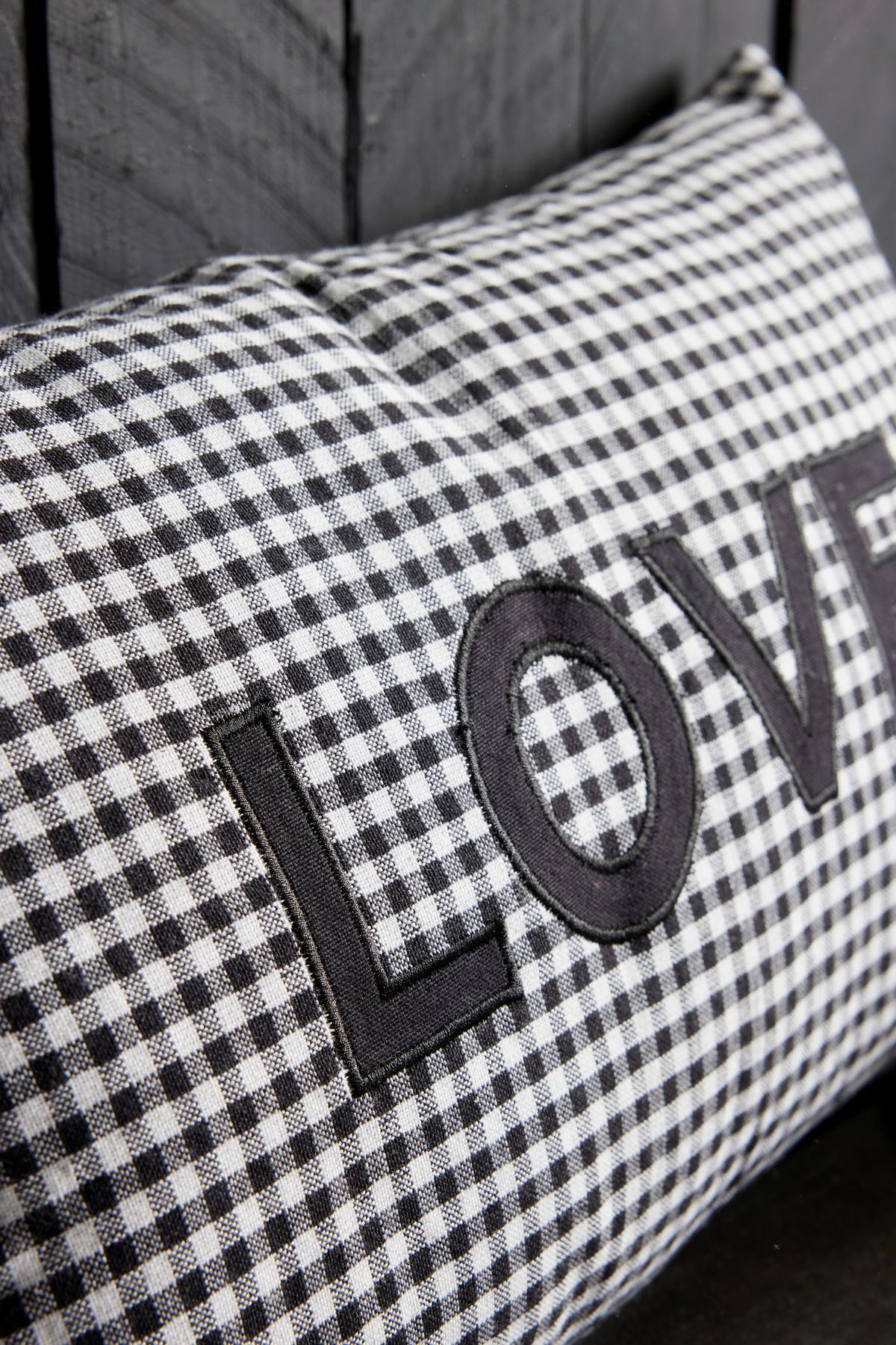 DEKORAČNÝ VANKÚŠ VICHY LOVE - čierna/biela, textil (30/50/6cm)