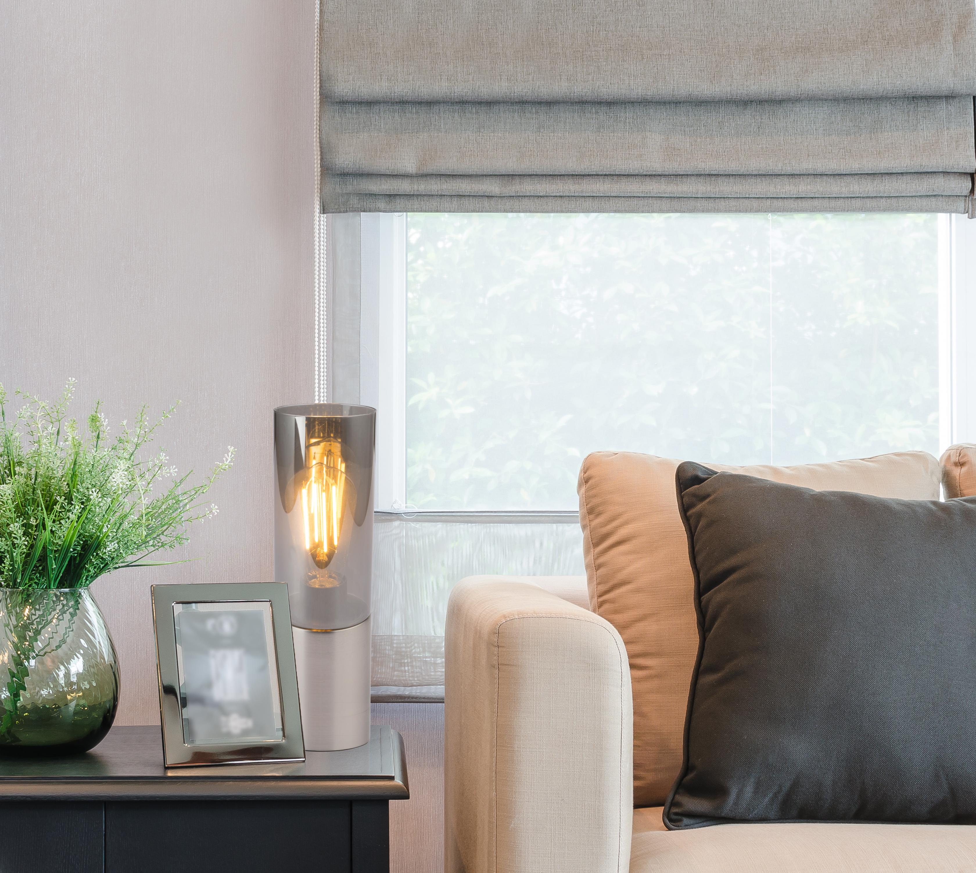 Tischlampe Annika Nickelfarben Touch-Funktion