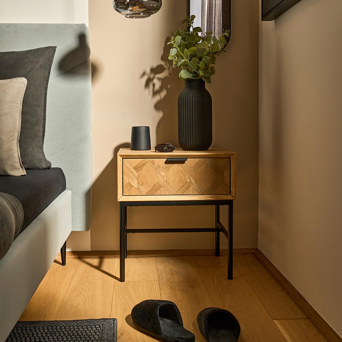 Noční stolek MILANO dyha - černá/barvy jasanu, Moderní, kov/dřevo (47,5/51/36cm) - Bessagi Home