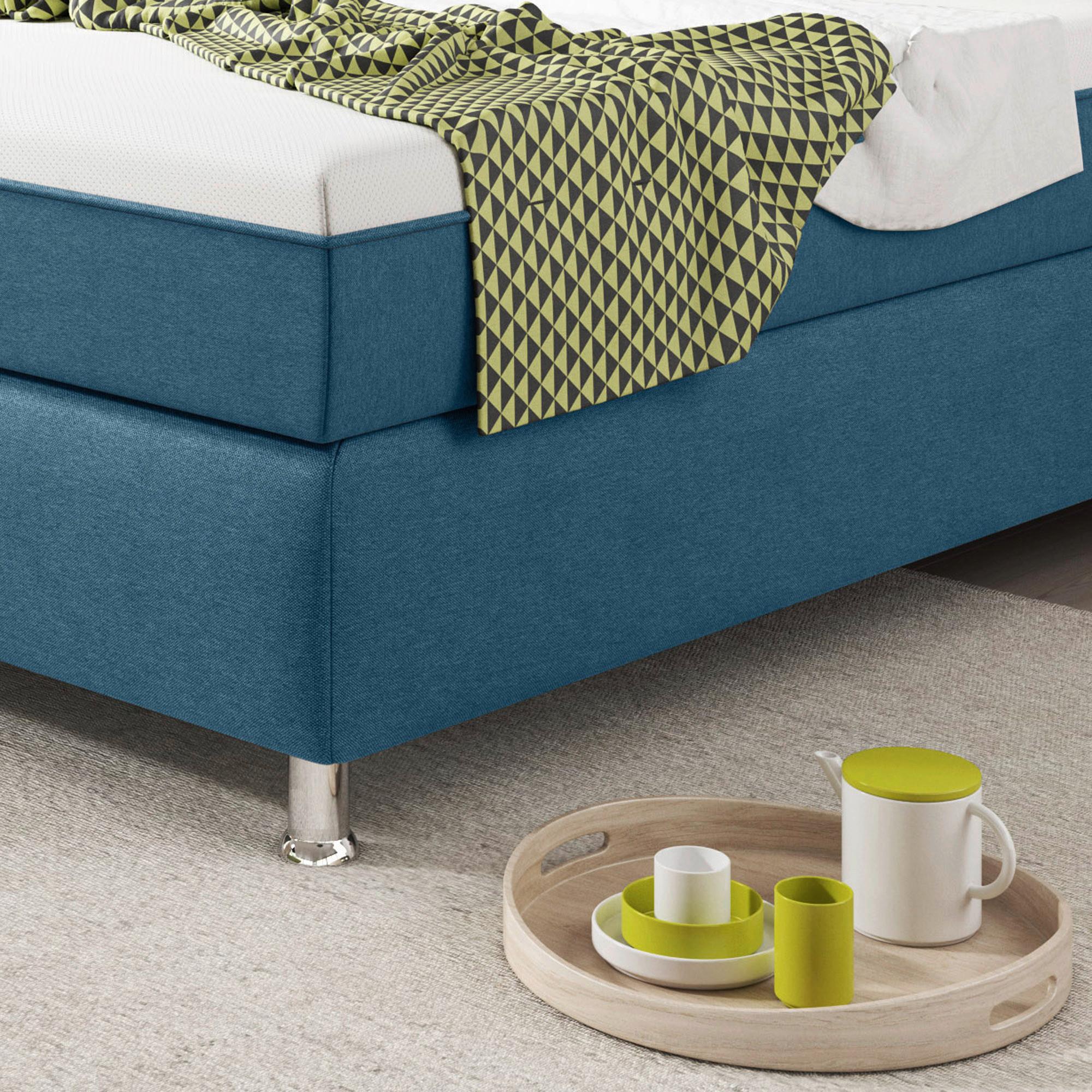 Boxspringbett mit Topper