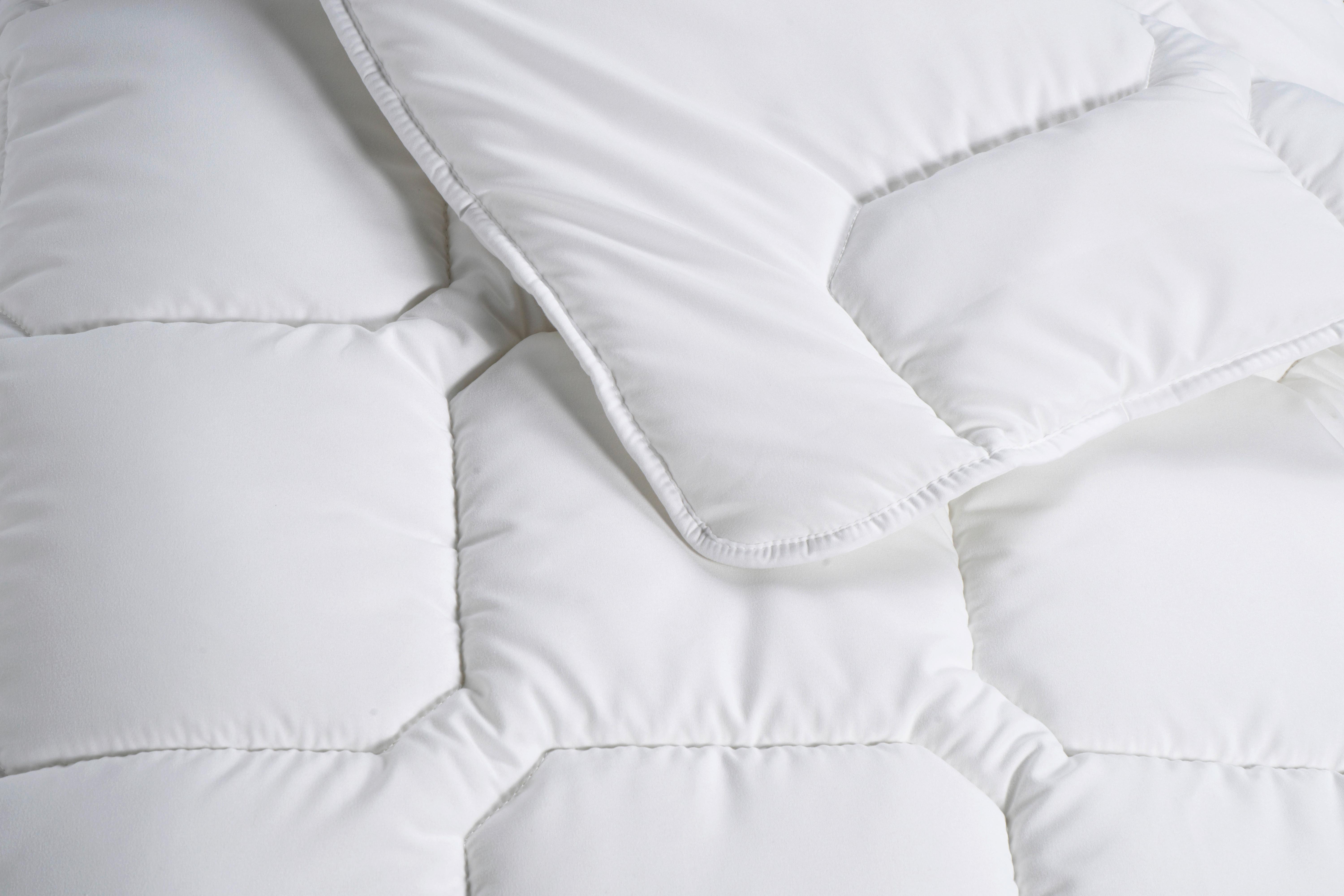 Steppdecke Freshness Mono Weiß, BxL: 135-140x200 - Weiß, LIFESTYLE, Textil (135/200cm)