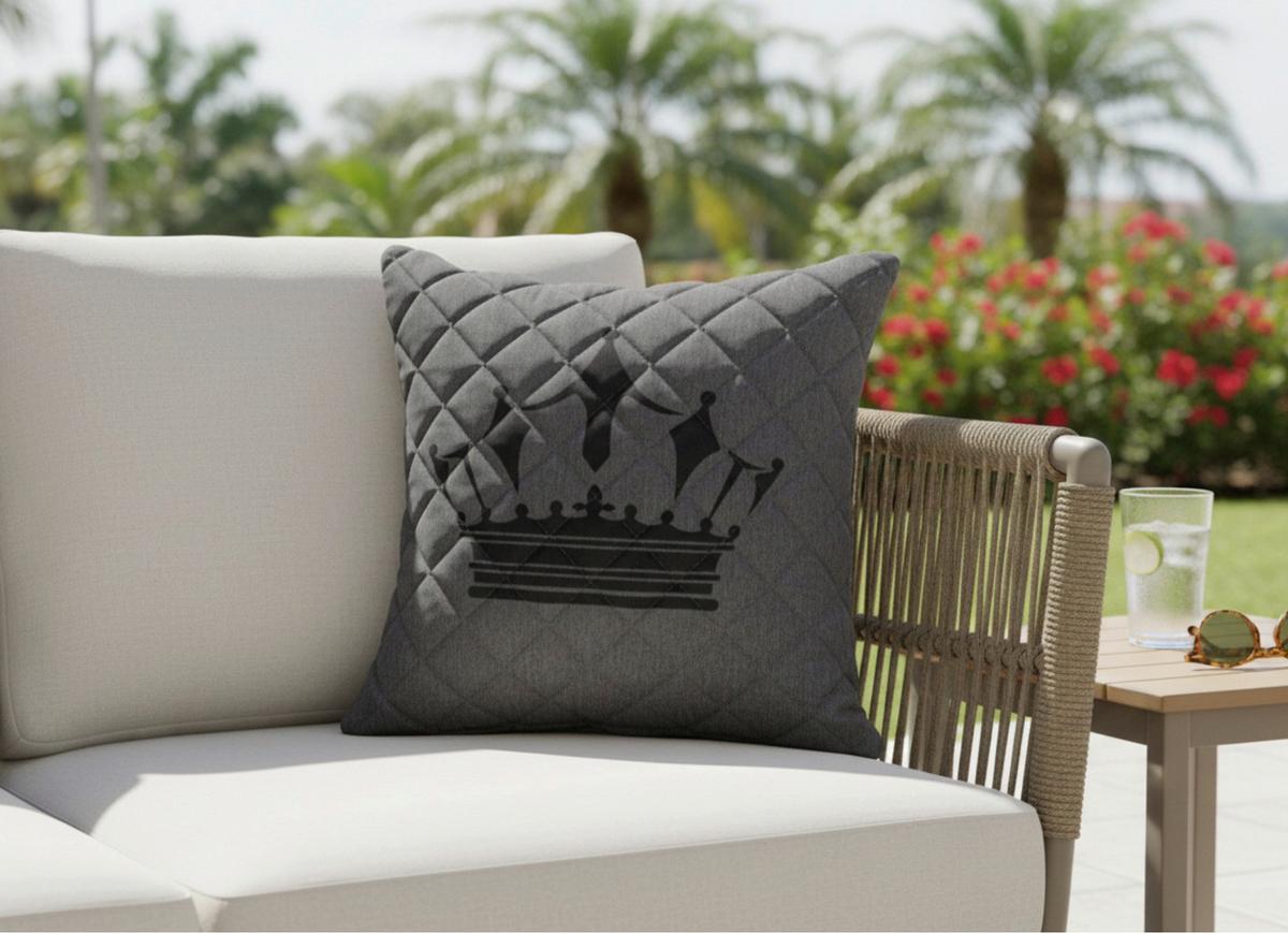 OUTDOOR-KISSEN KRONE - Dunkelgrau/Grau, MODERN, Textil (45/45cm) - Gardenson