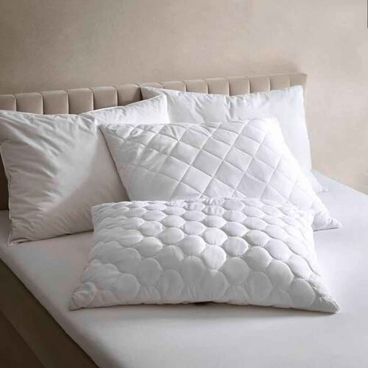 TŘÍKOMOROVÝ POLŠTÁŘ Marion, 70/90cm, bílá - bílá, textil/přírodní materiály (70/90cm) - Premium Living