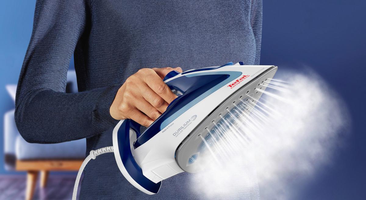 Dampfbügeleisen Fv5736 Weiß/Hellblau 2500 W - Weiß/Hellblau, Basics, Kunststoff/Metall (34/14/18cm) - Tefal