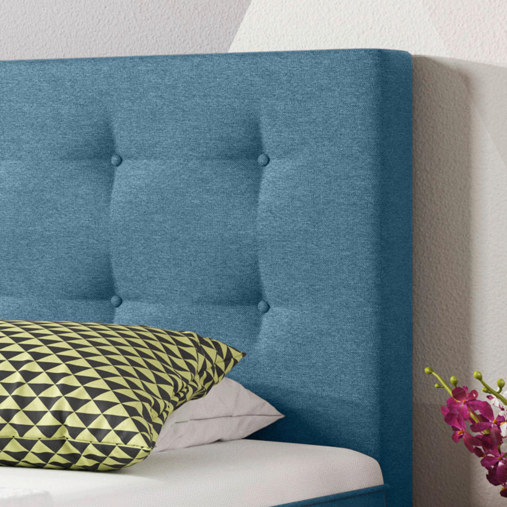 Boxspringbett mit Kopfteil