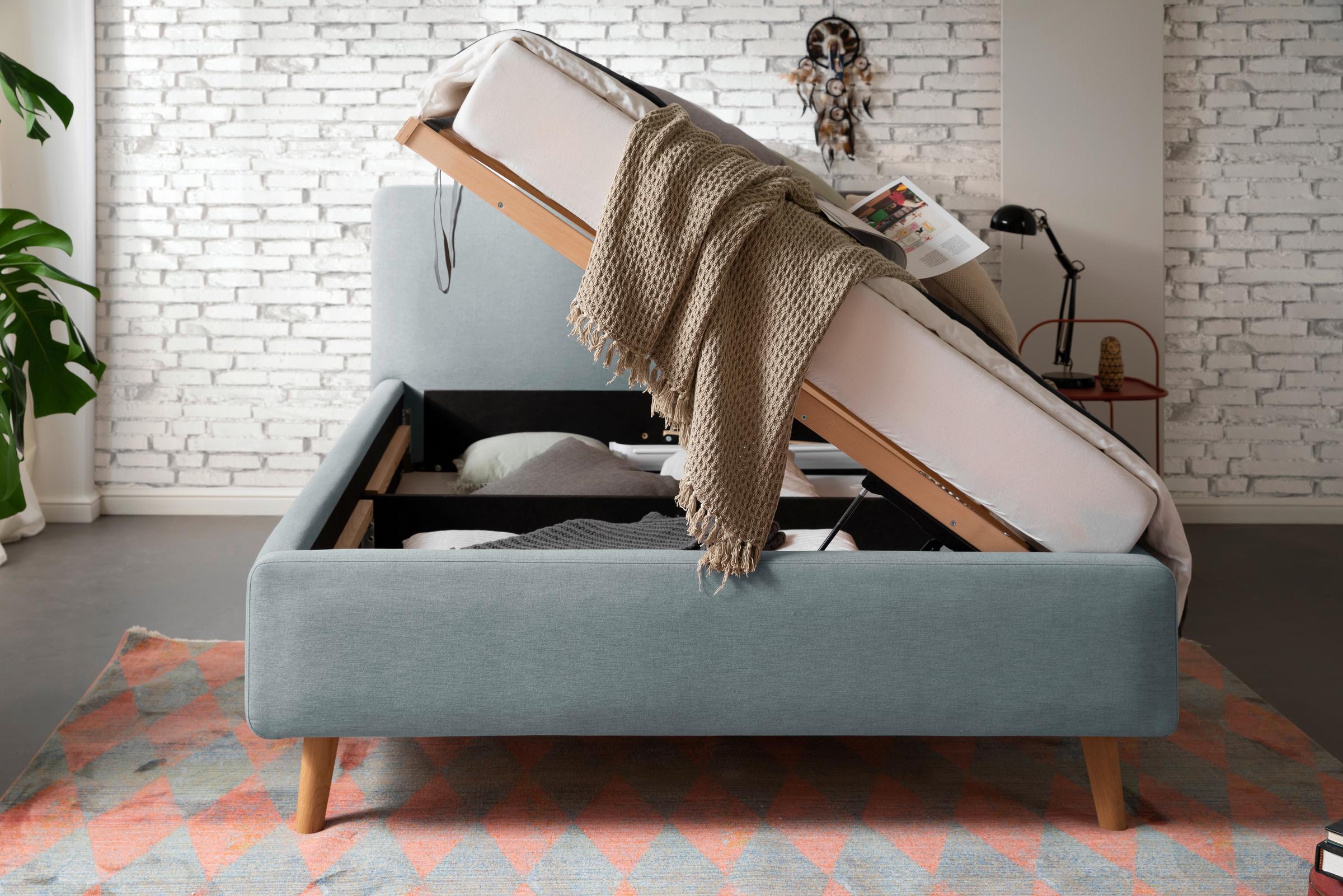 Polsterbett im Skandi-Stil