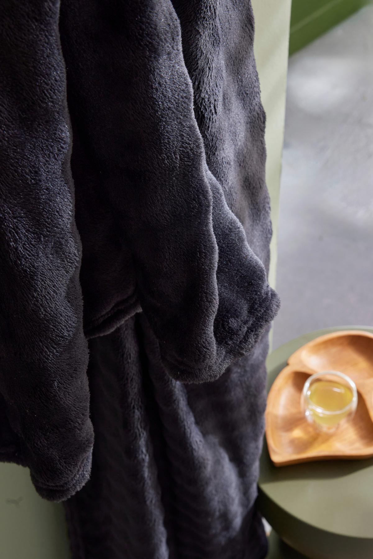 MĚKKÁ DEKA BIEN AU CHAUD - černá, Moderní, textil (130/180cm)