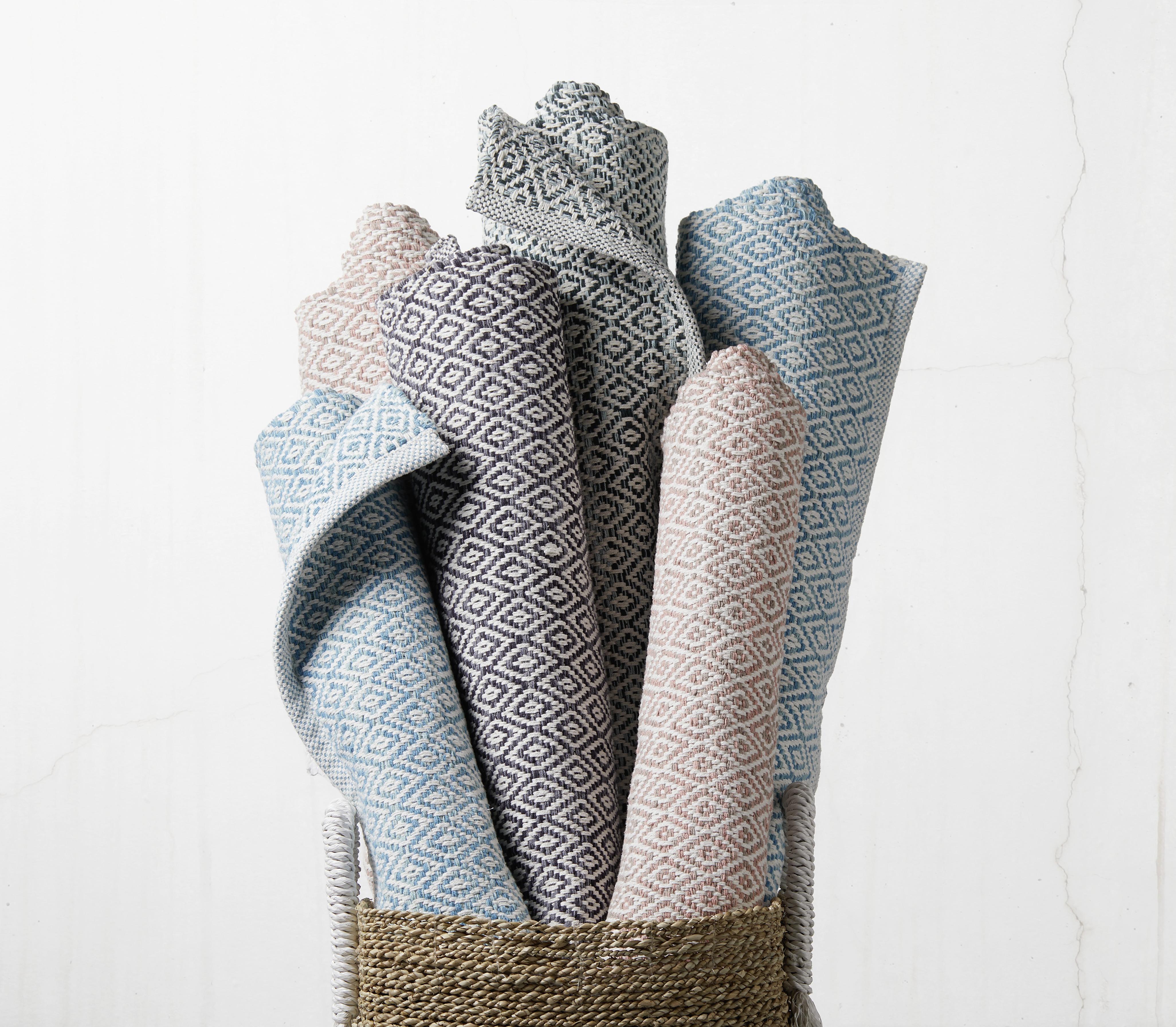 Ručné Tkaný Koberec Carola 1, 60/120cm, Sivá - sivá, Basics, textil (60/120cm) - Modern Living