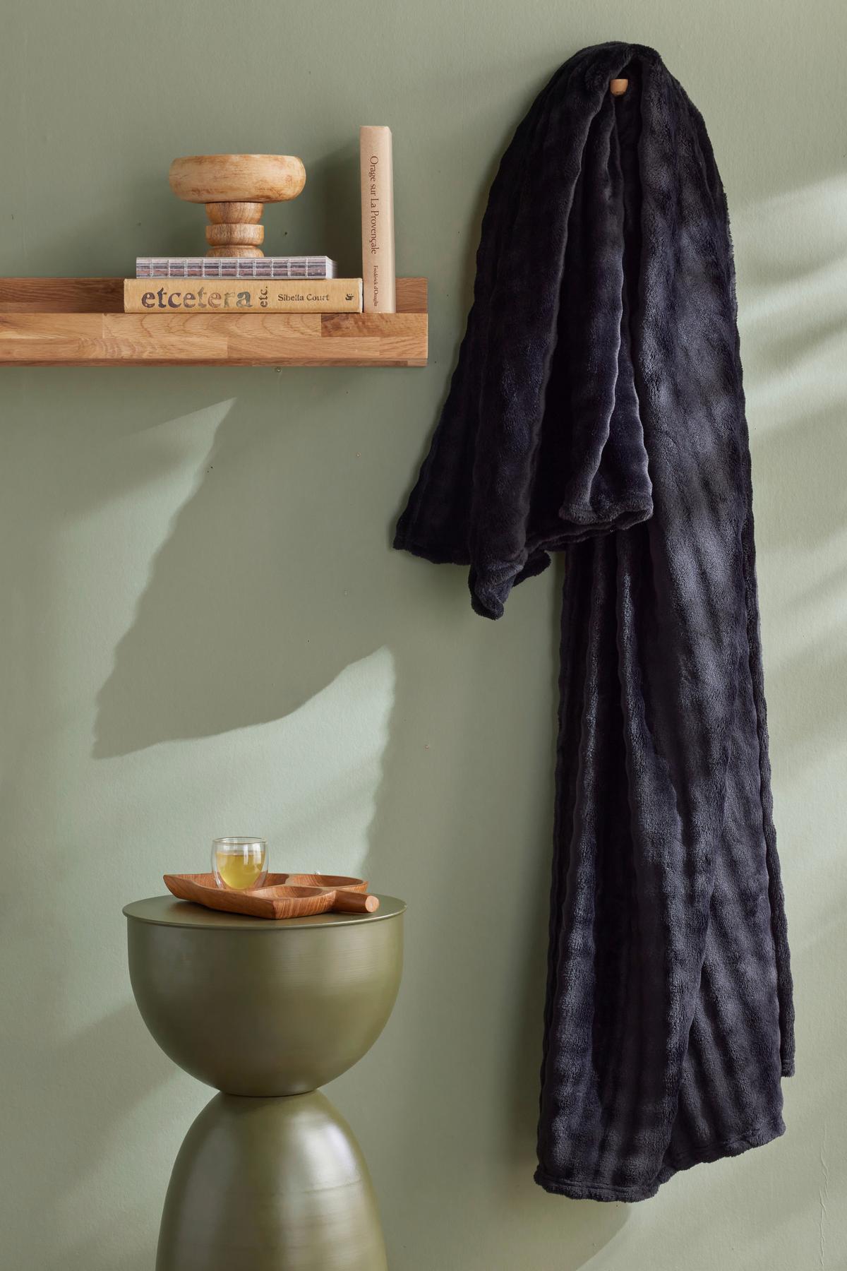 MĚKKÁ DEKA BIEN AU CHAUD - černá, Moderní, textil (130/180cm)