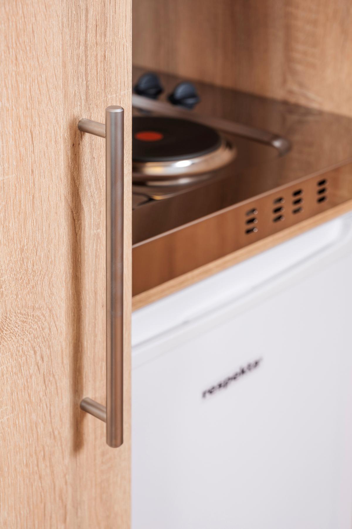Schrankküche mit Kühlschrank + Kochfeld 104 cm Weiß - Edelstahlfarben/Eichefarben, KONVENTIONELL, Holzwerkstoff/Metall (104/193/67cm) - Respekta